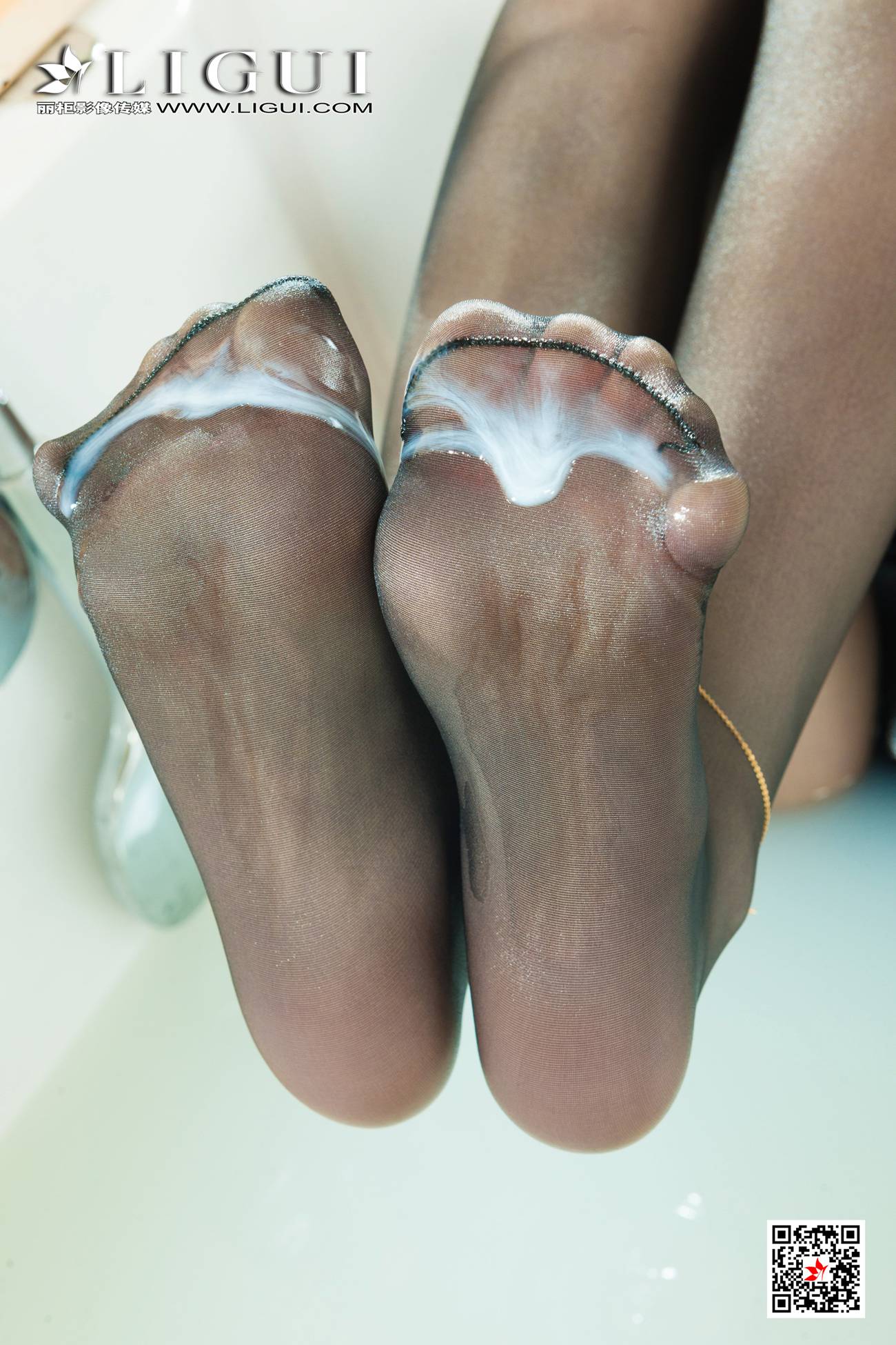 [Ligui丽柜]网络丽人 2021.05.19 Model《浴丝幽莲》苏第25张