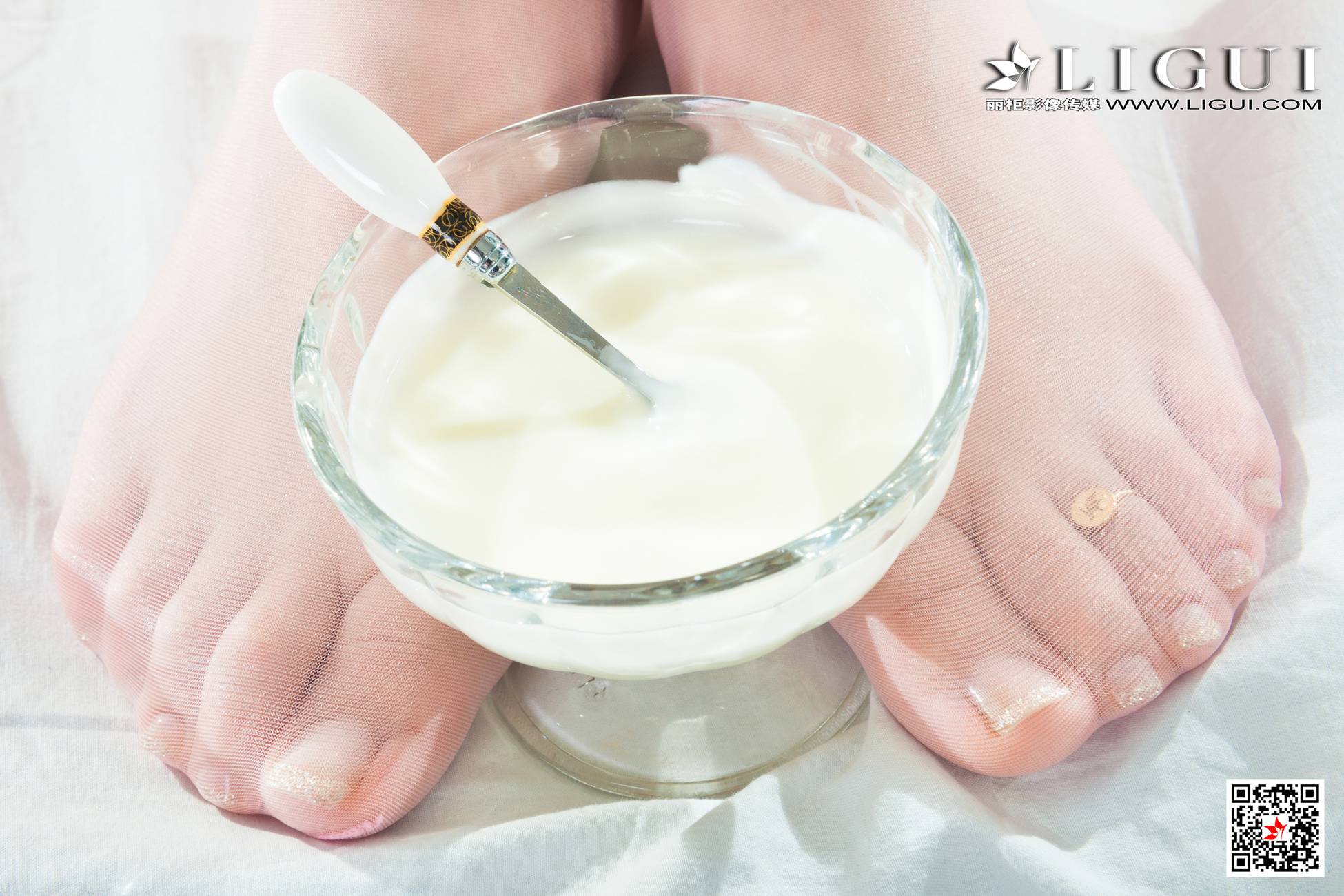 [Ligui丽柜]网络丽人 2021.06.02 Model《奶蕉丝颜》小第14张