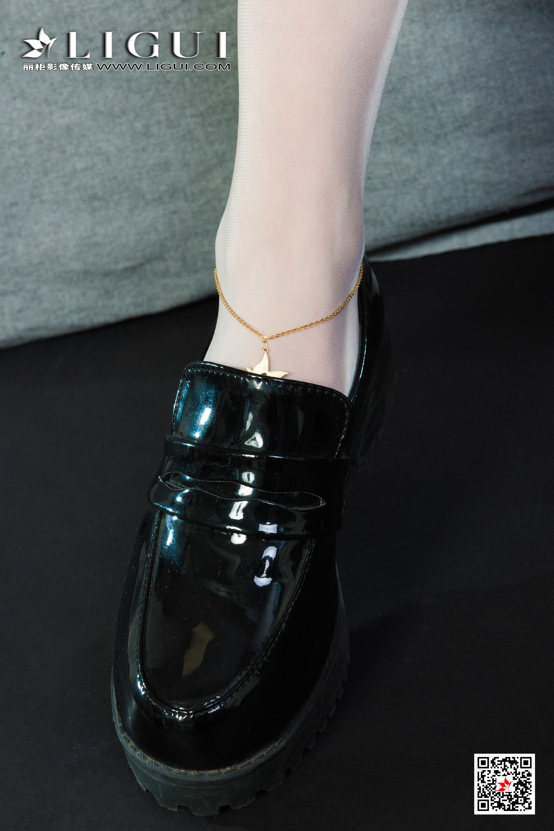 [丽柜Ligui] Model 汐汐 《颜丝香吻》 写真套图第7张