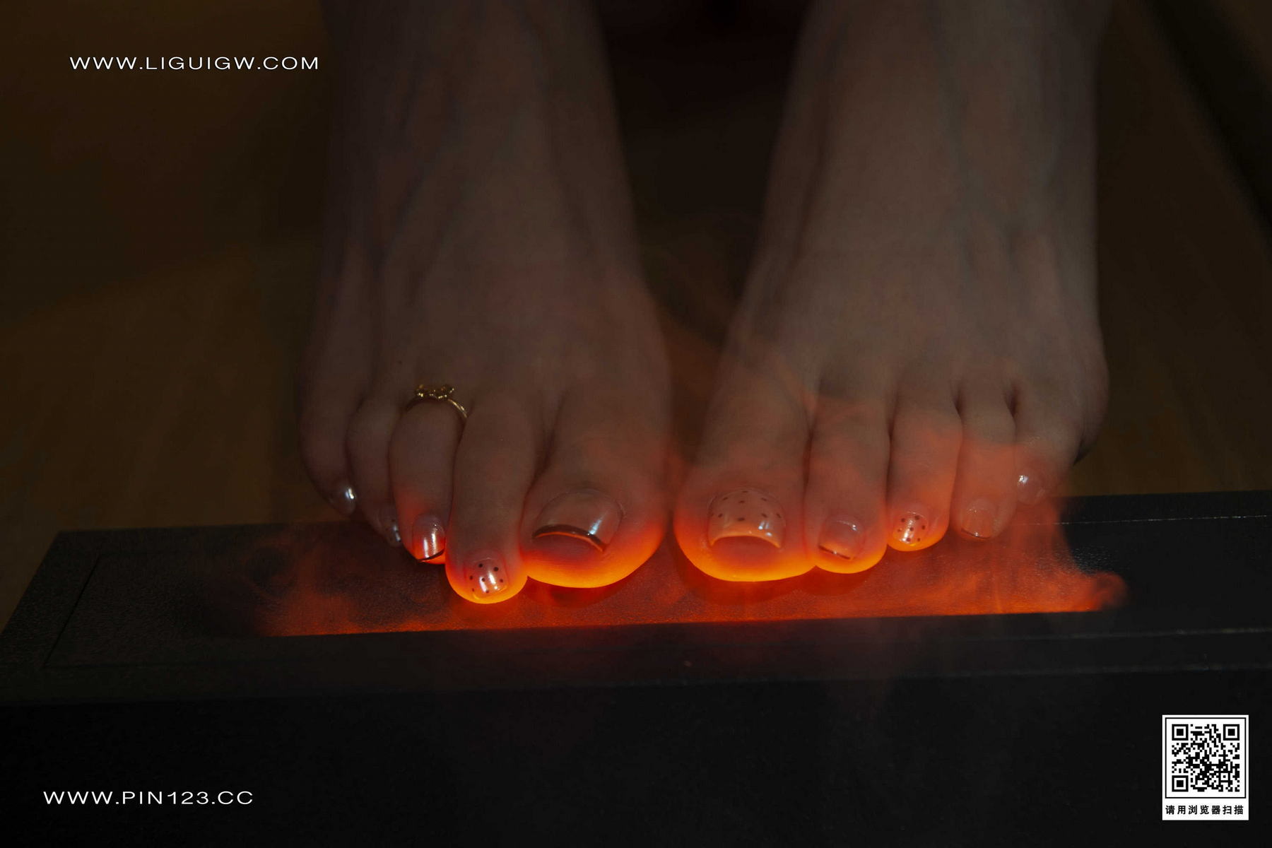 [Ligui丽柜] 2023.11.27《唇享欲足》甜甜第15张