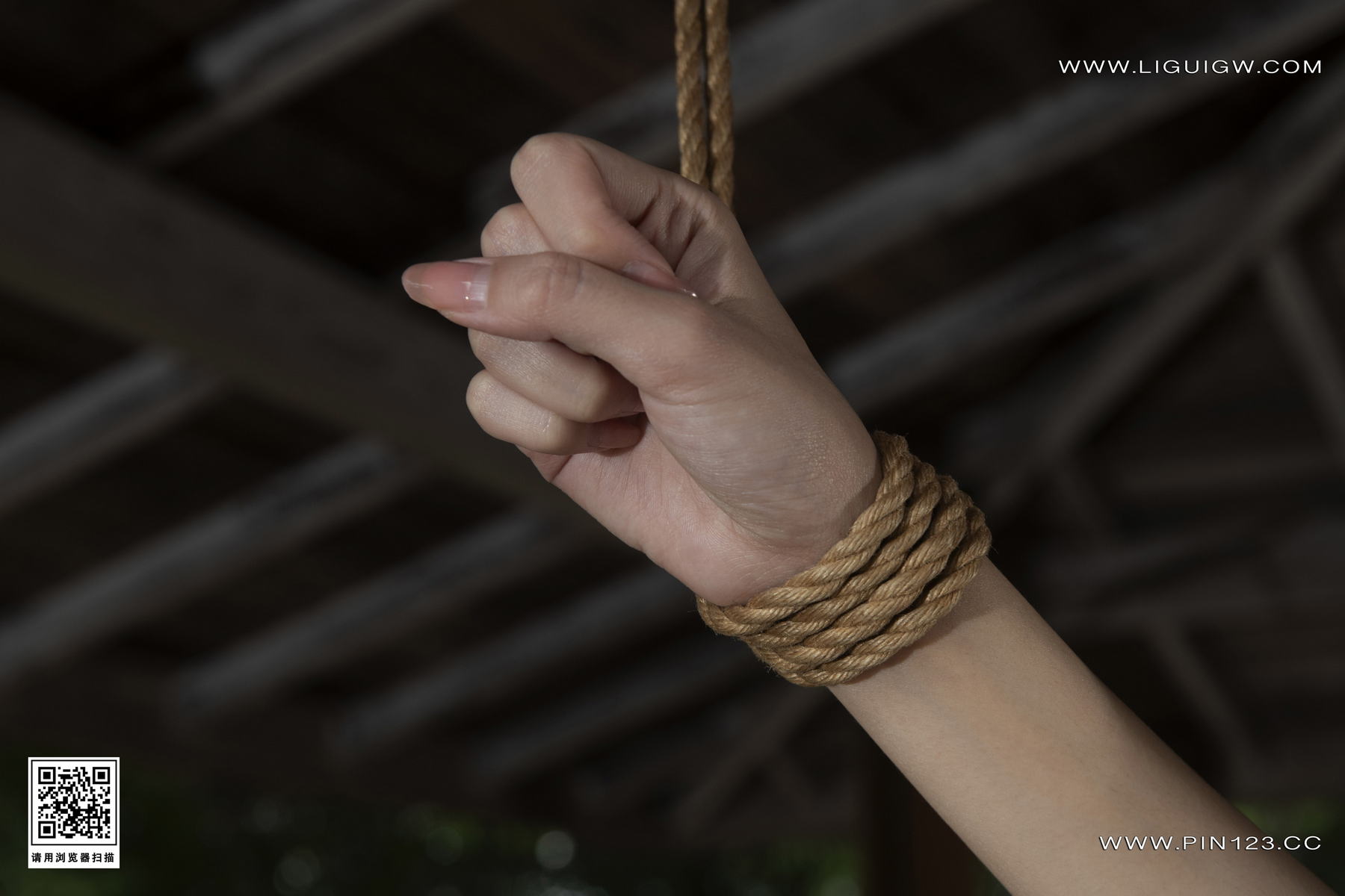 [Ligui丽柜] 2024.11.01《兔子日本旅拍-美束版》第3张