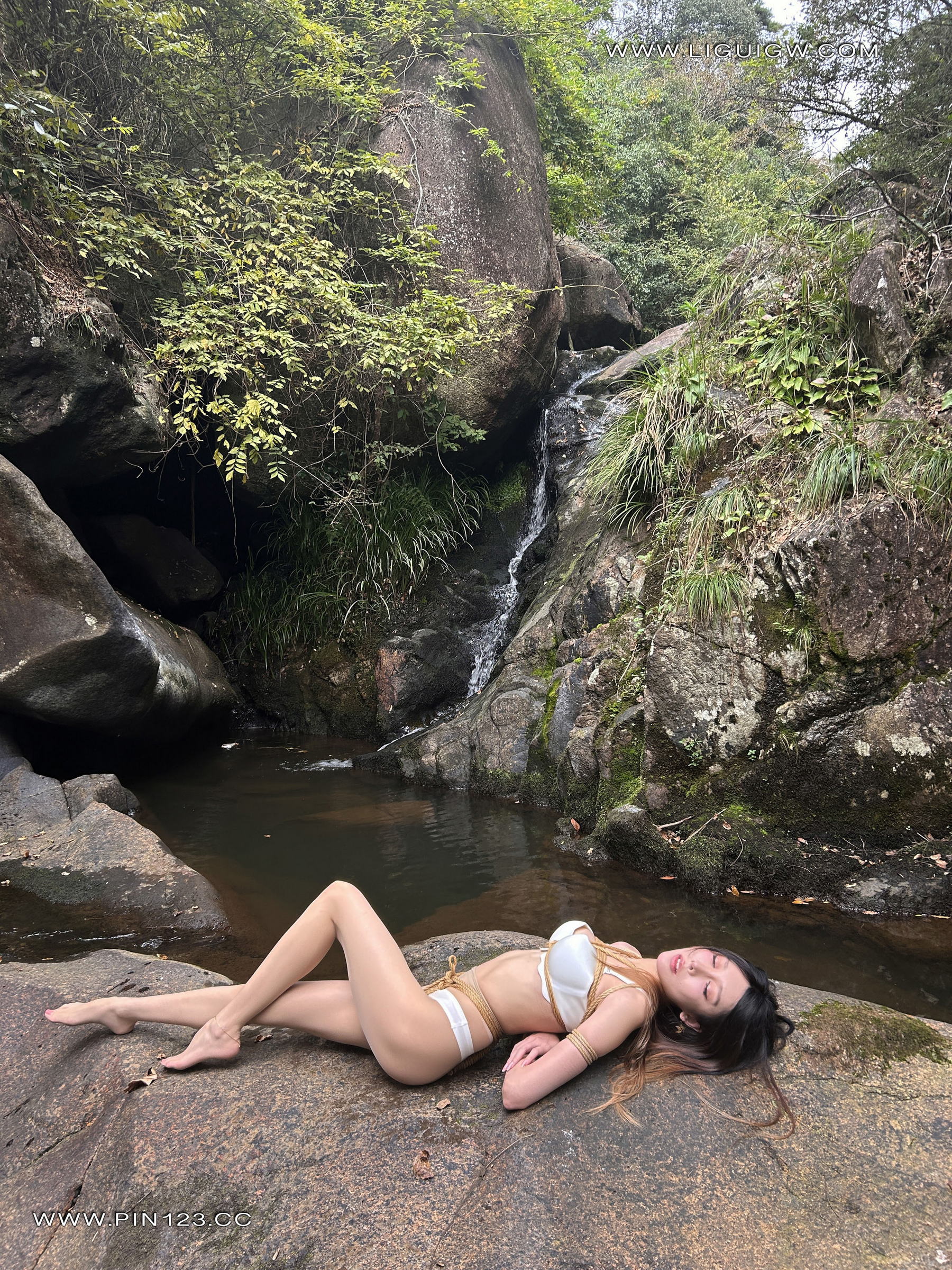 [Ligui丽柜] 2024.11.14《兔子日本旅拍花絮图片》兔子第21张