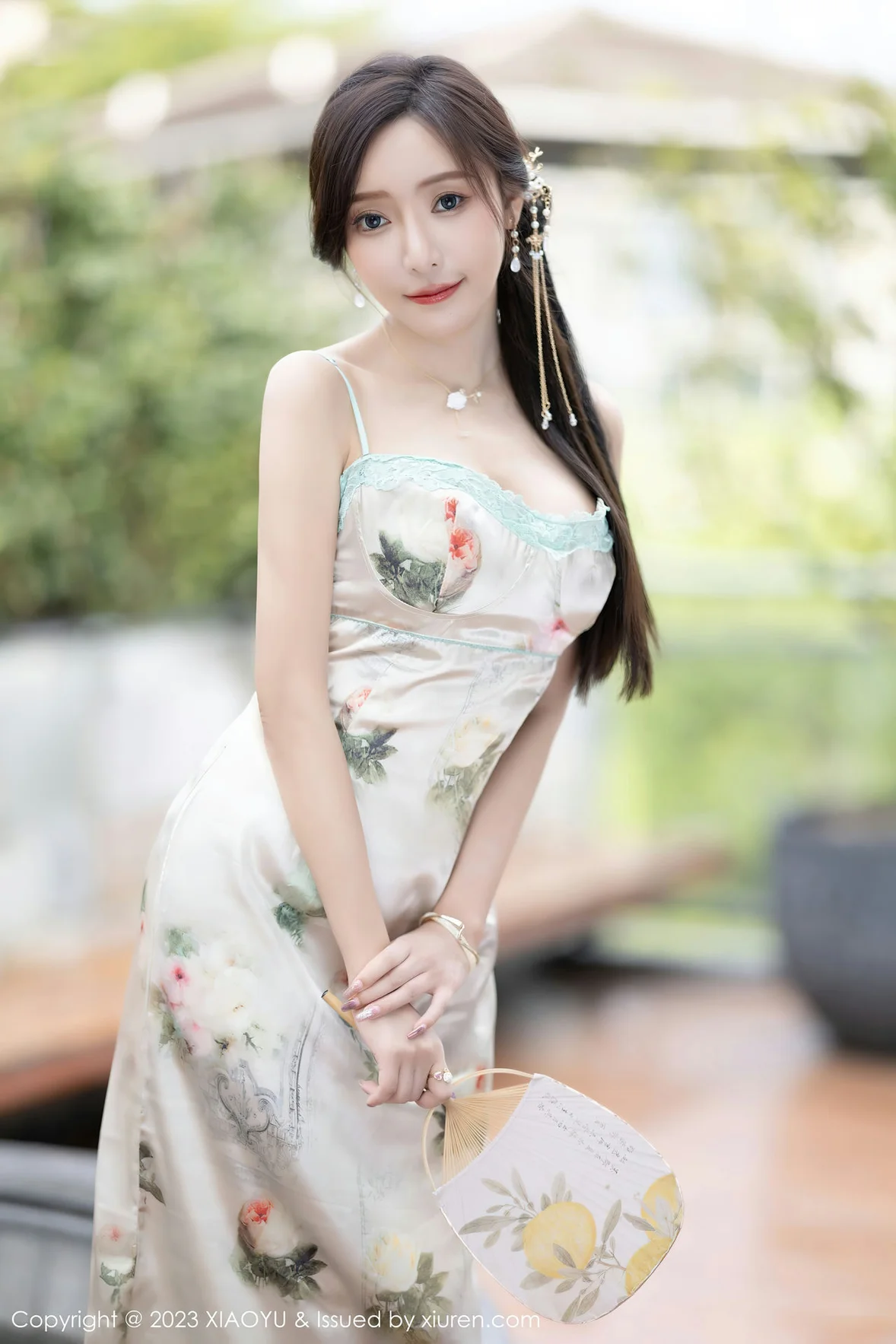  XIAOYU 语画 Vol.1097 王馨瑶yanni 粉色情趣旗袍写真 [84P]第2张