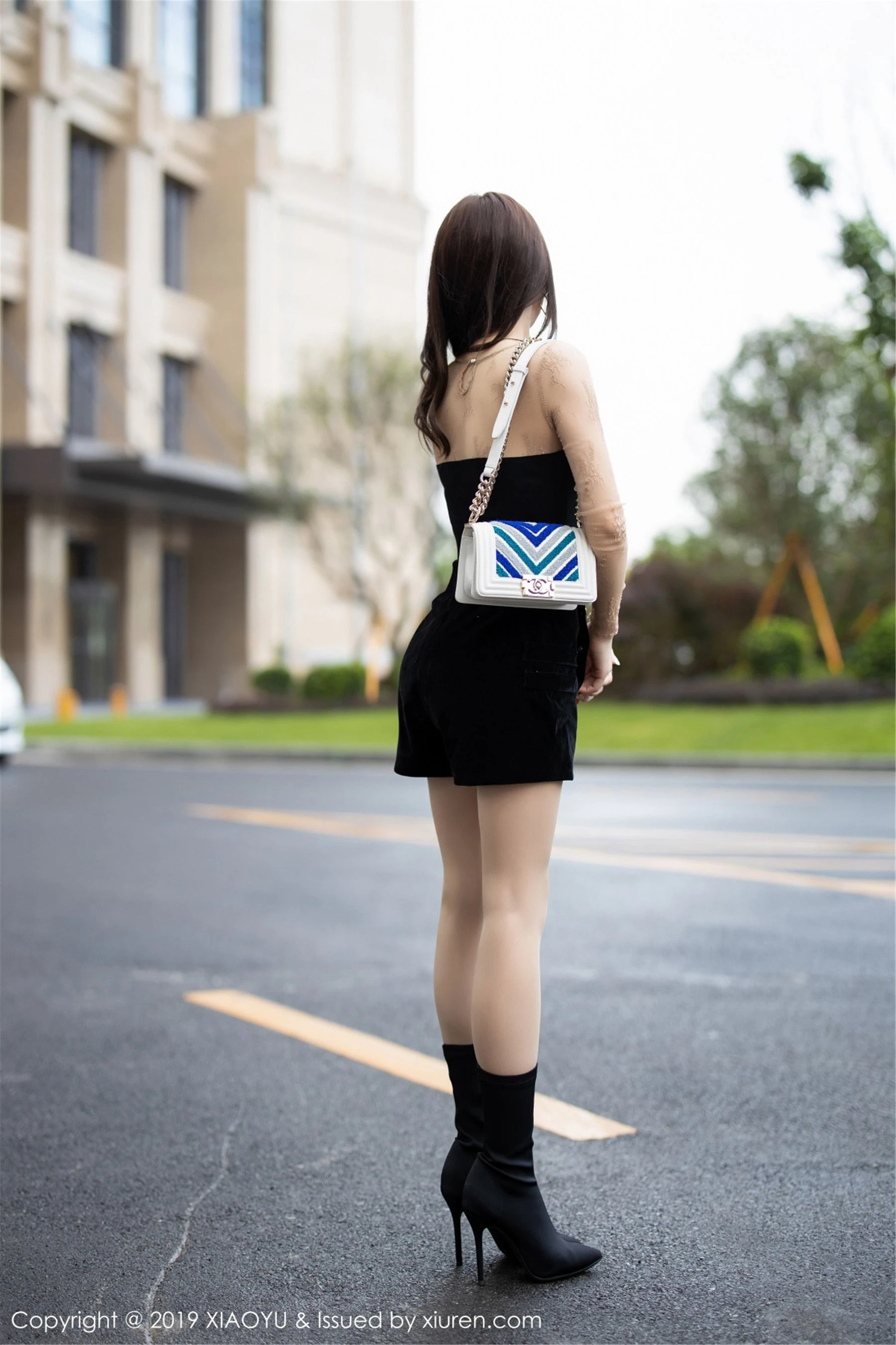 语画界 Vol.125 周于希Sandy第3张