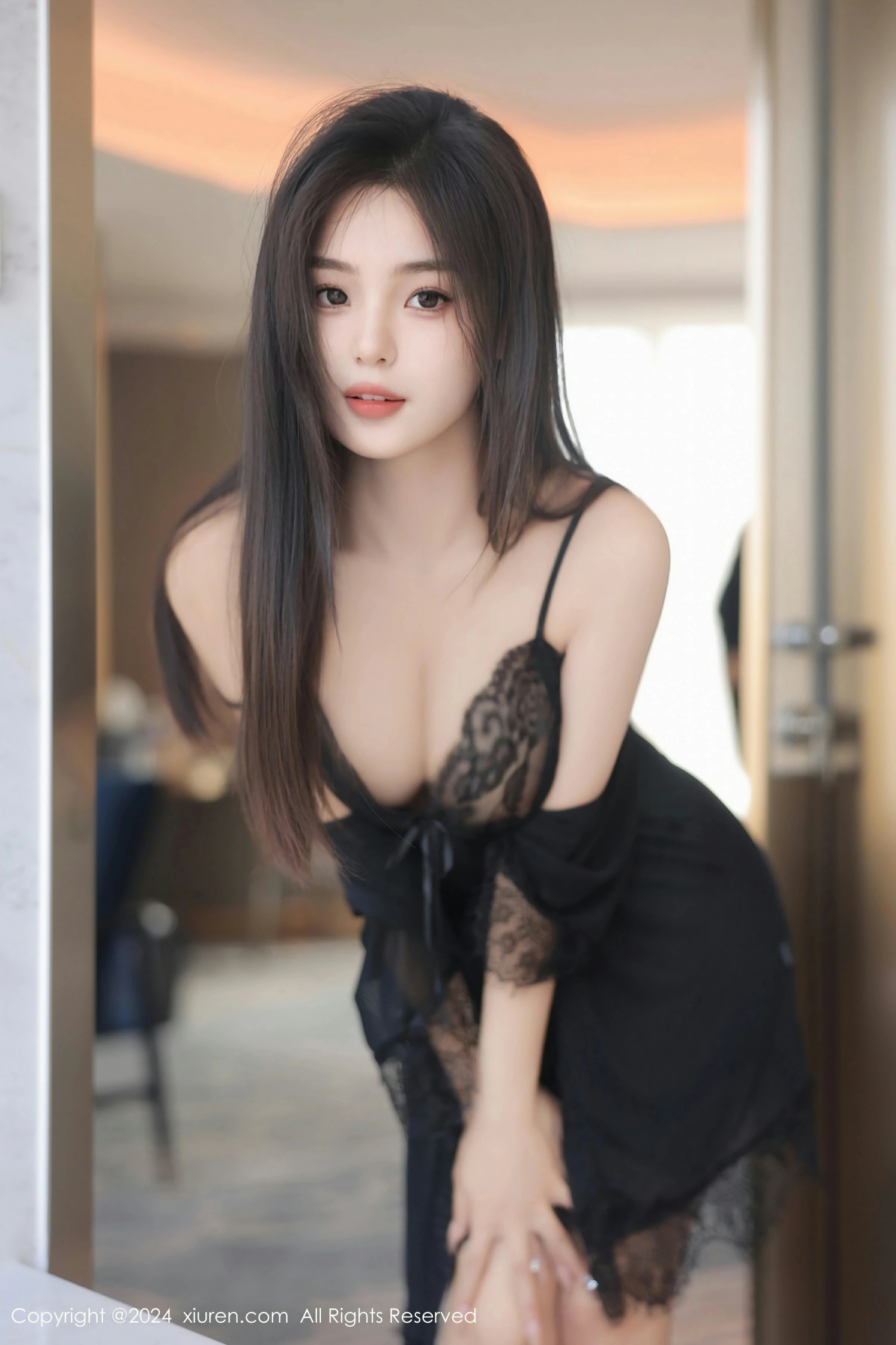  XiuRen 秀人 No.8550 周周不吃香菜 [85P]第3张