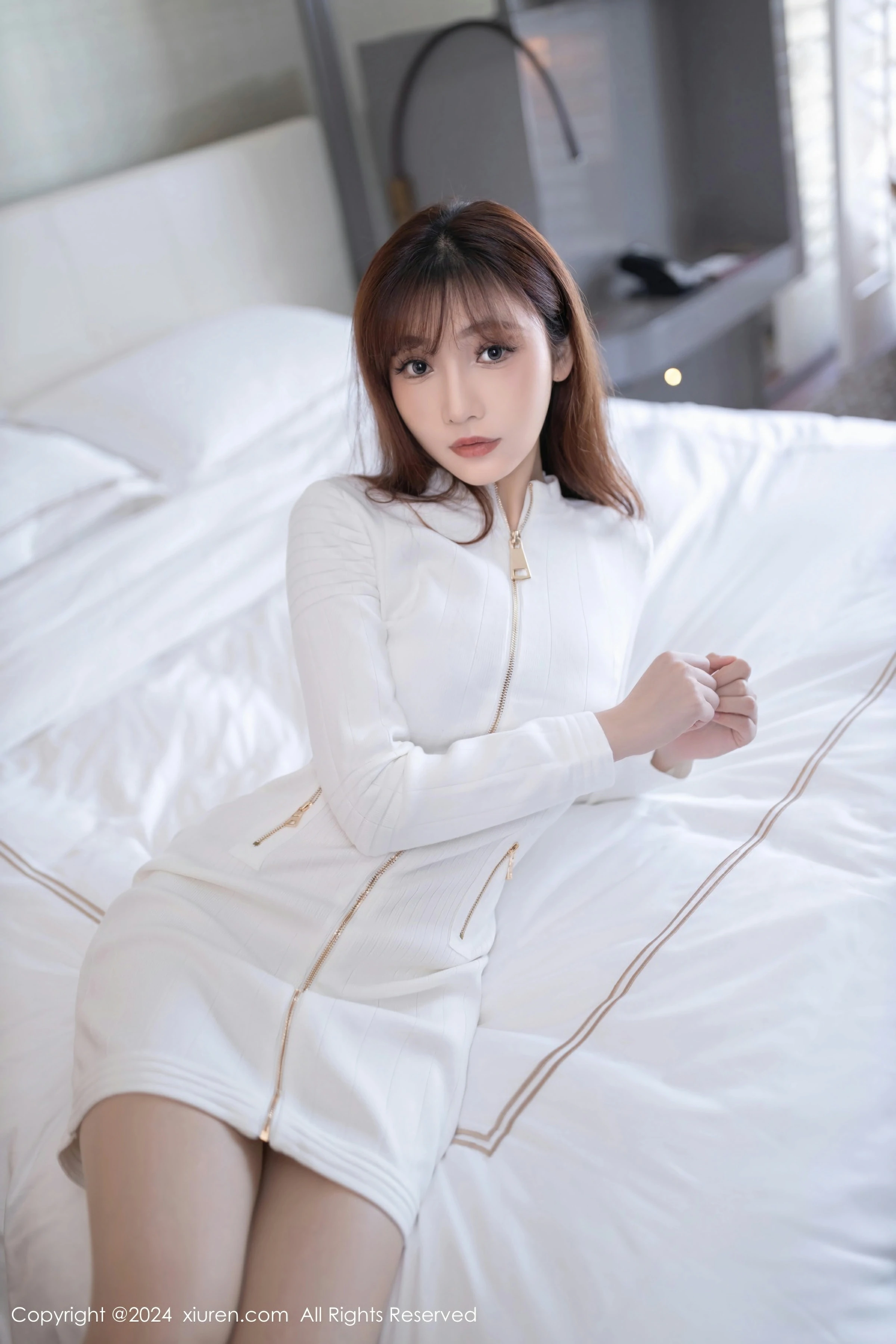  XiuRen 秀人 No.8233 陆萱萱 [80P]第2张