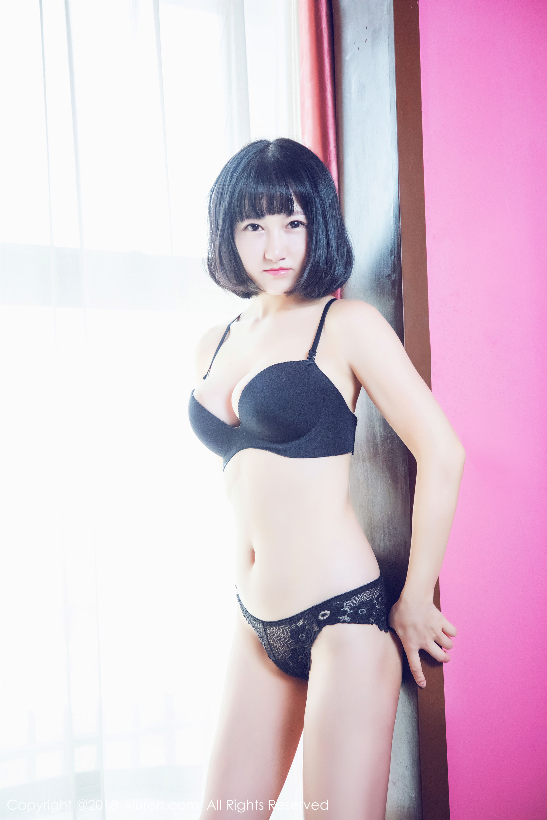  小探戈《透视蕾丝内衣+女仆装+诱惑女秘书OL》 秀人 No.933第18张