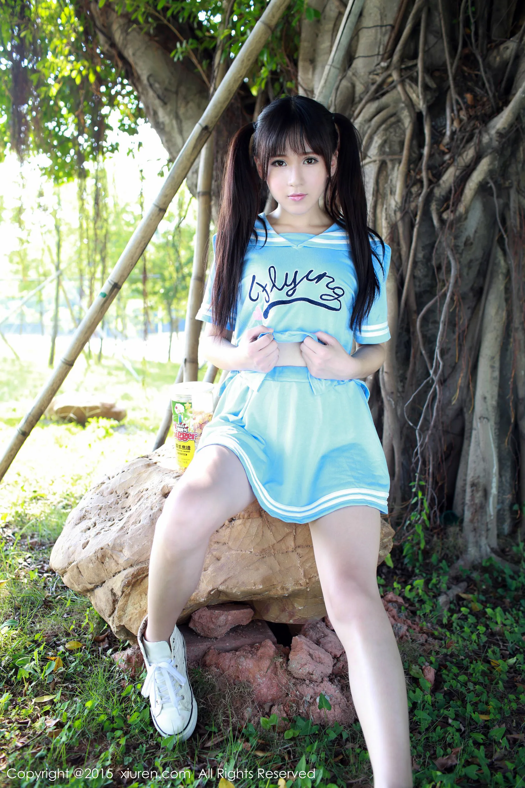  唐雨辰TYC《广州大学城野外》 秀人网 No.387第10张