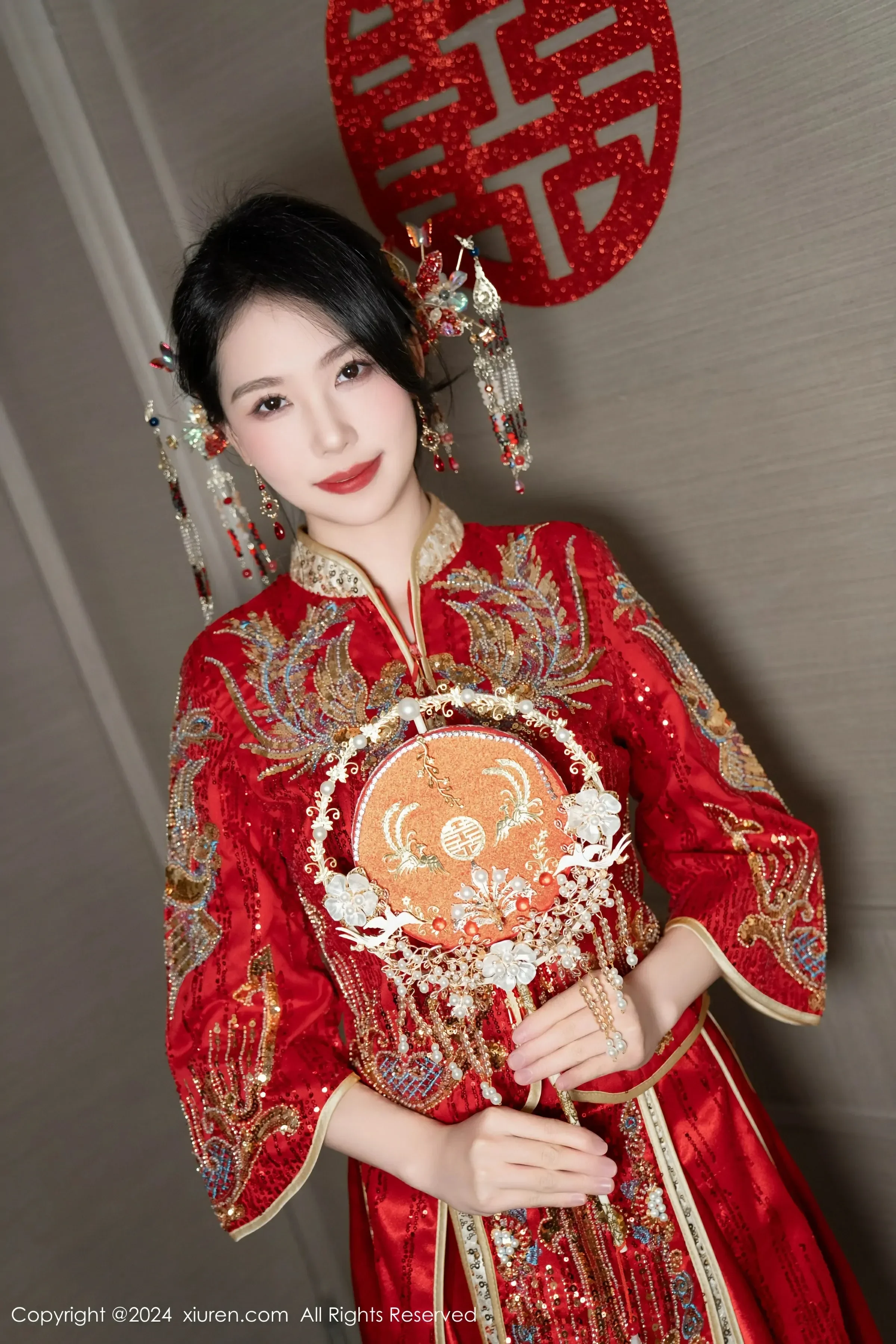  XiuRen 秀人 No.8376 利世 [95P]第2张