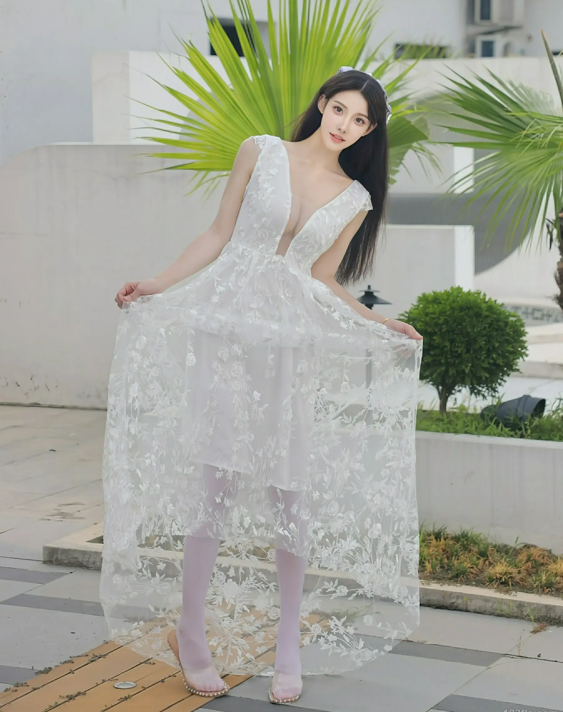  秀人网 No.10661 梨霜儿 [82P]第6张