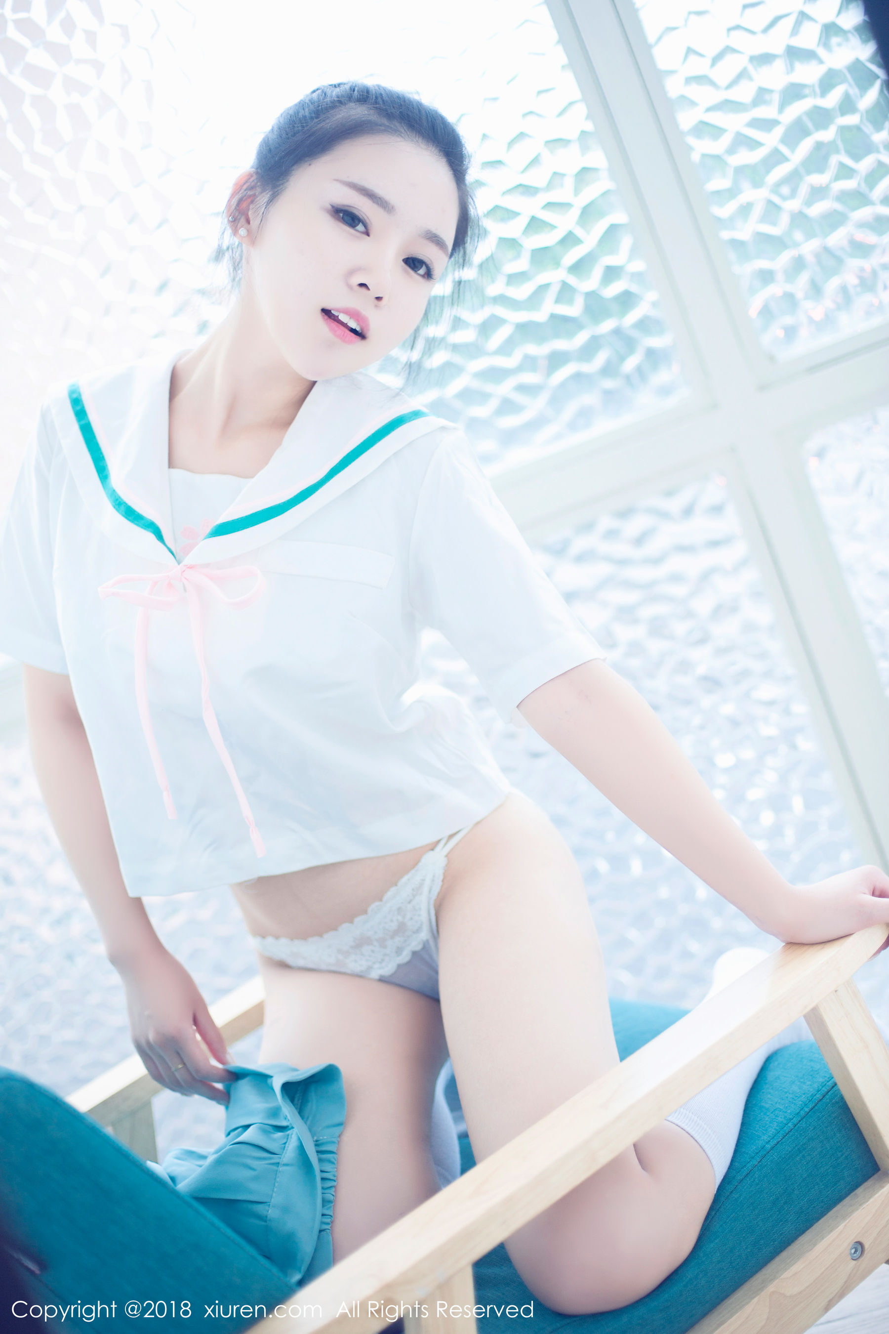  红气球《童颜巨乳稚气未脱小姑娘》 秀人 No.932第8张