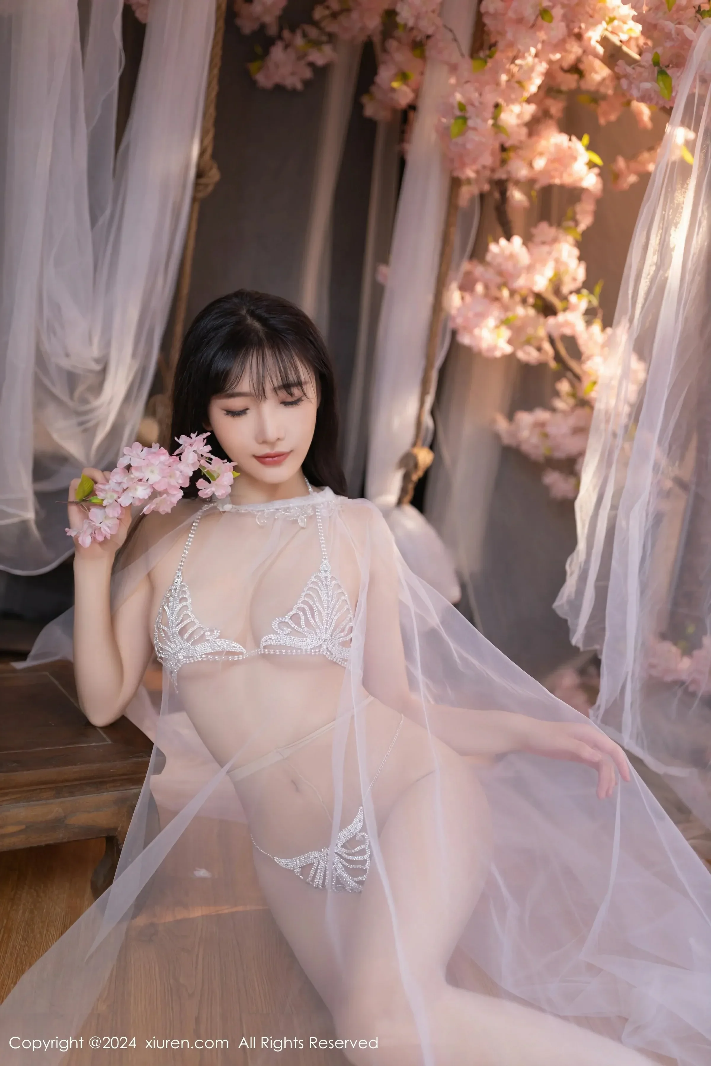  XiuRen 秀人 No.8807 陆萱萱 [80P]第8张