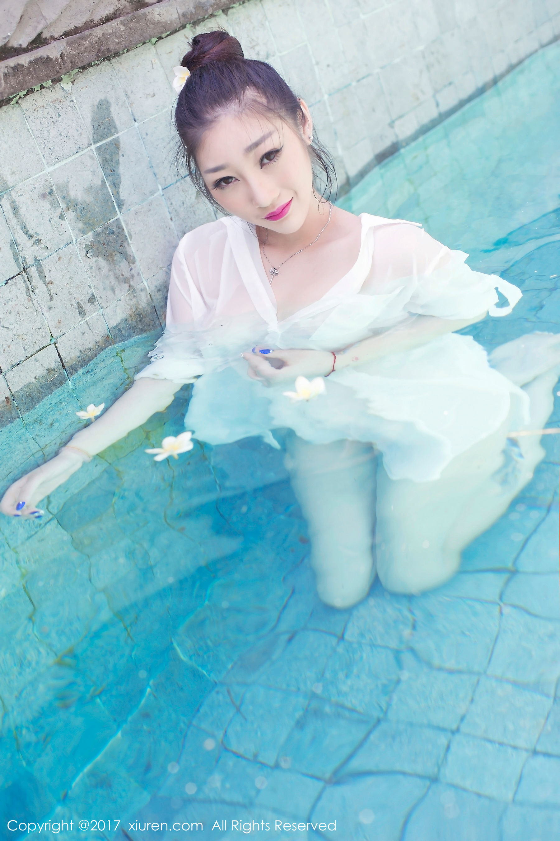  妲己_Toxic《衬衫湿身+泡泡浴》 秀人网XIUREN No.781第17张