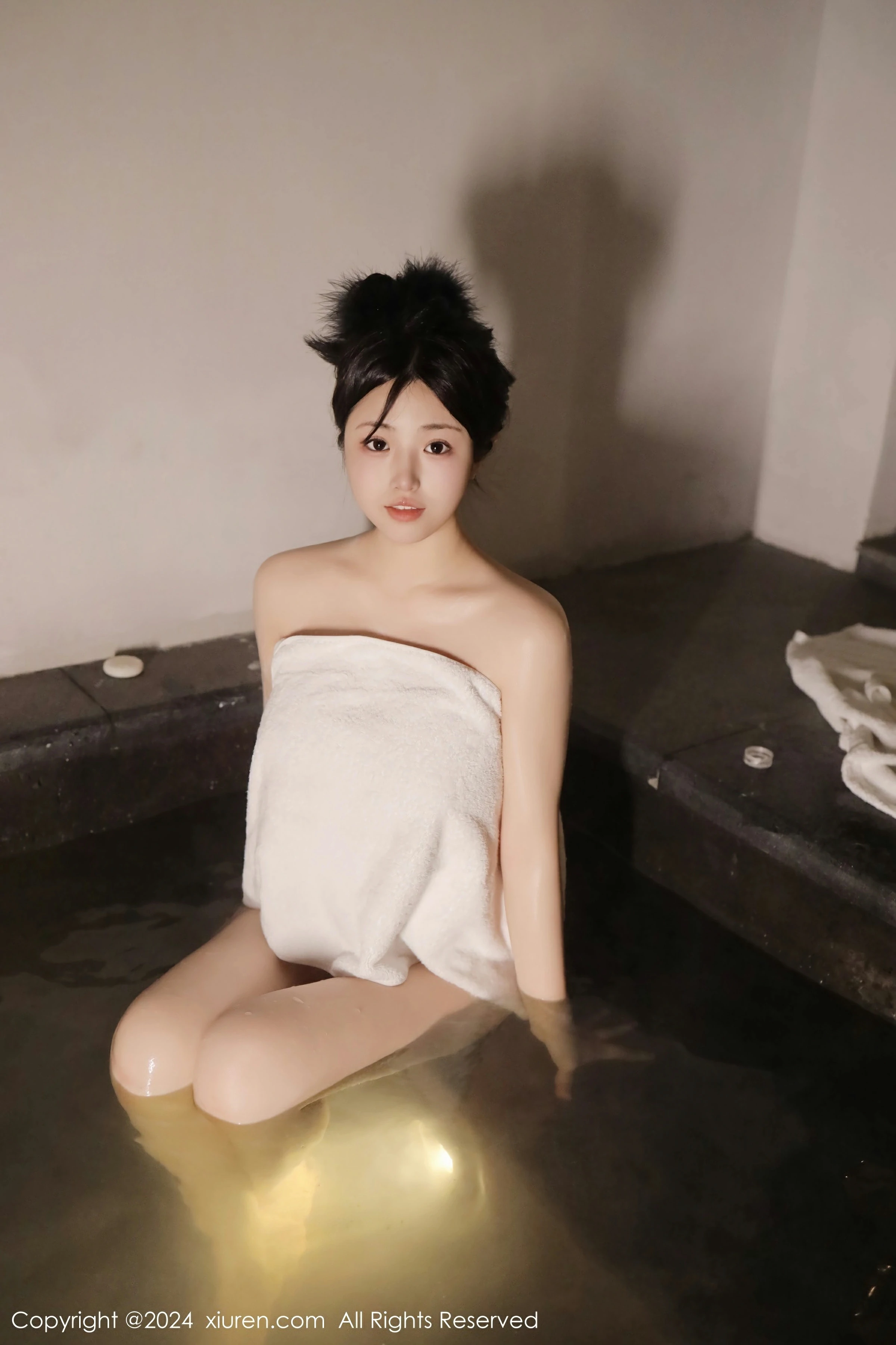  XiuRen 秀人 No.7977 陈小花 [58P]第1张
