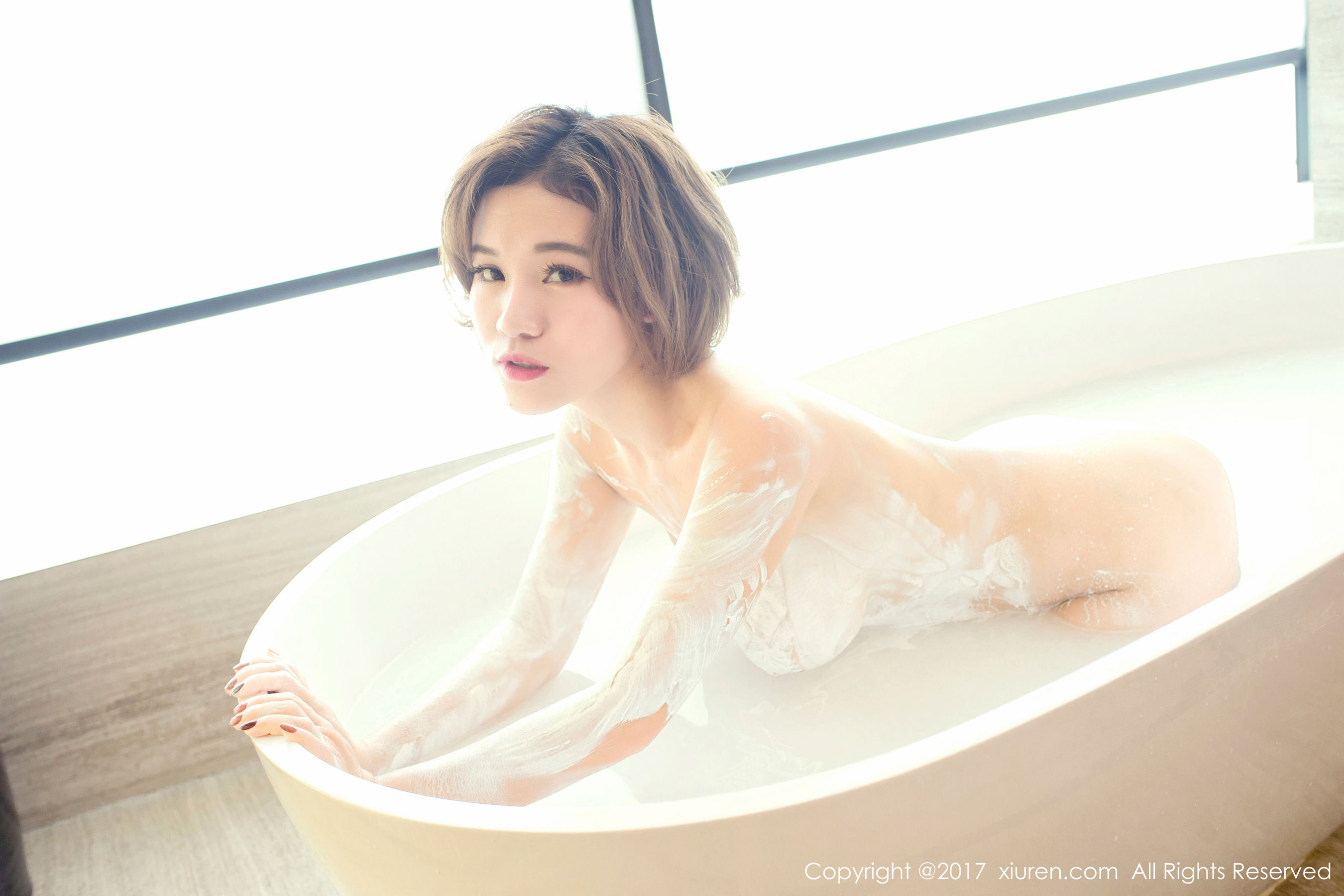  多香子《E罩杯大乳妹》 秀人 NO.844第5张