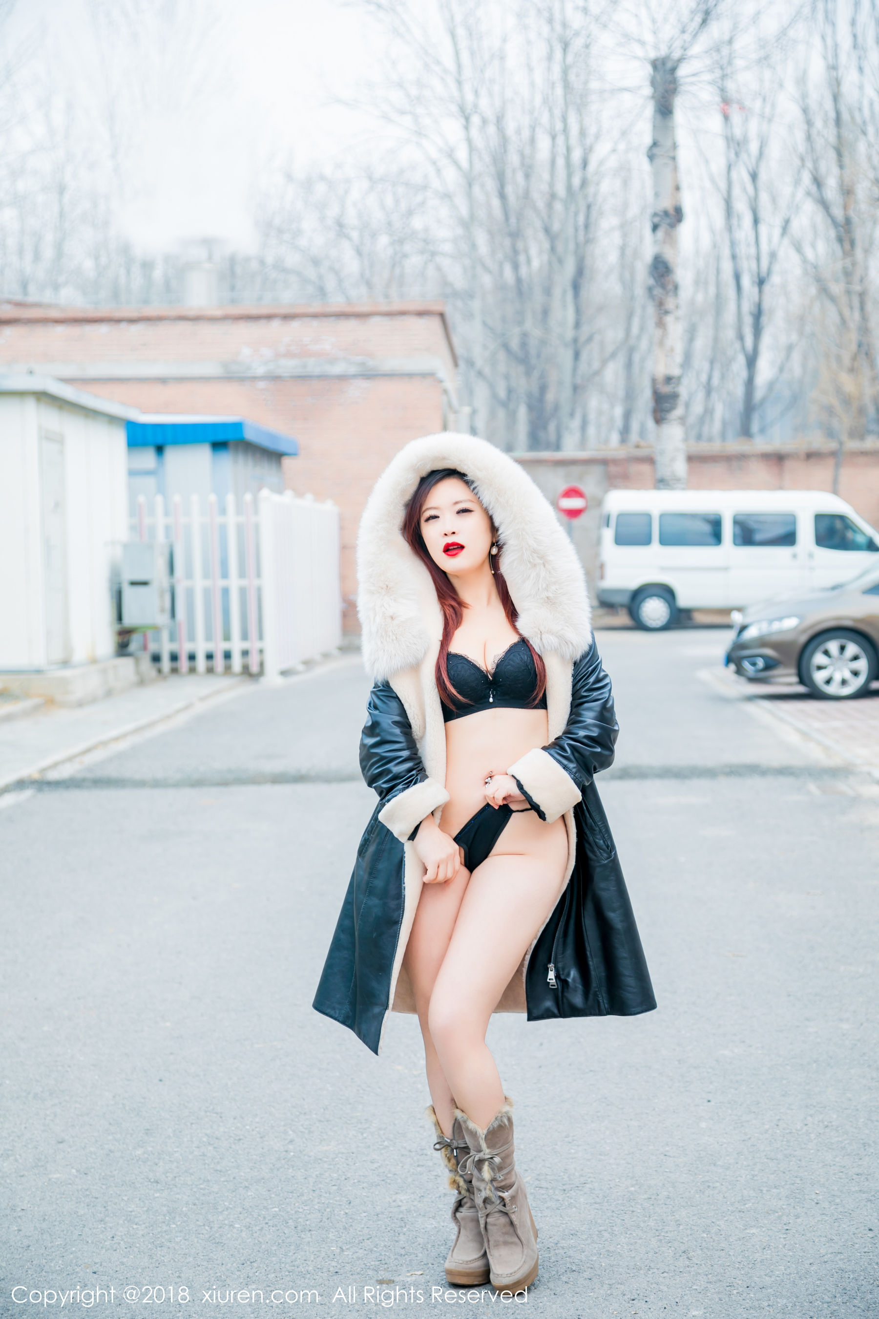  西希白兔《室外性感写真》 XiuRen 秀人网 No.953第8张