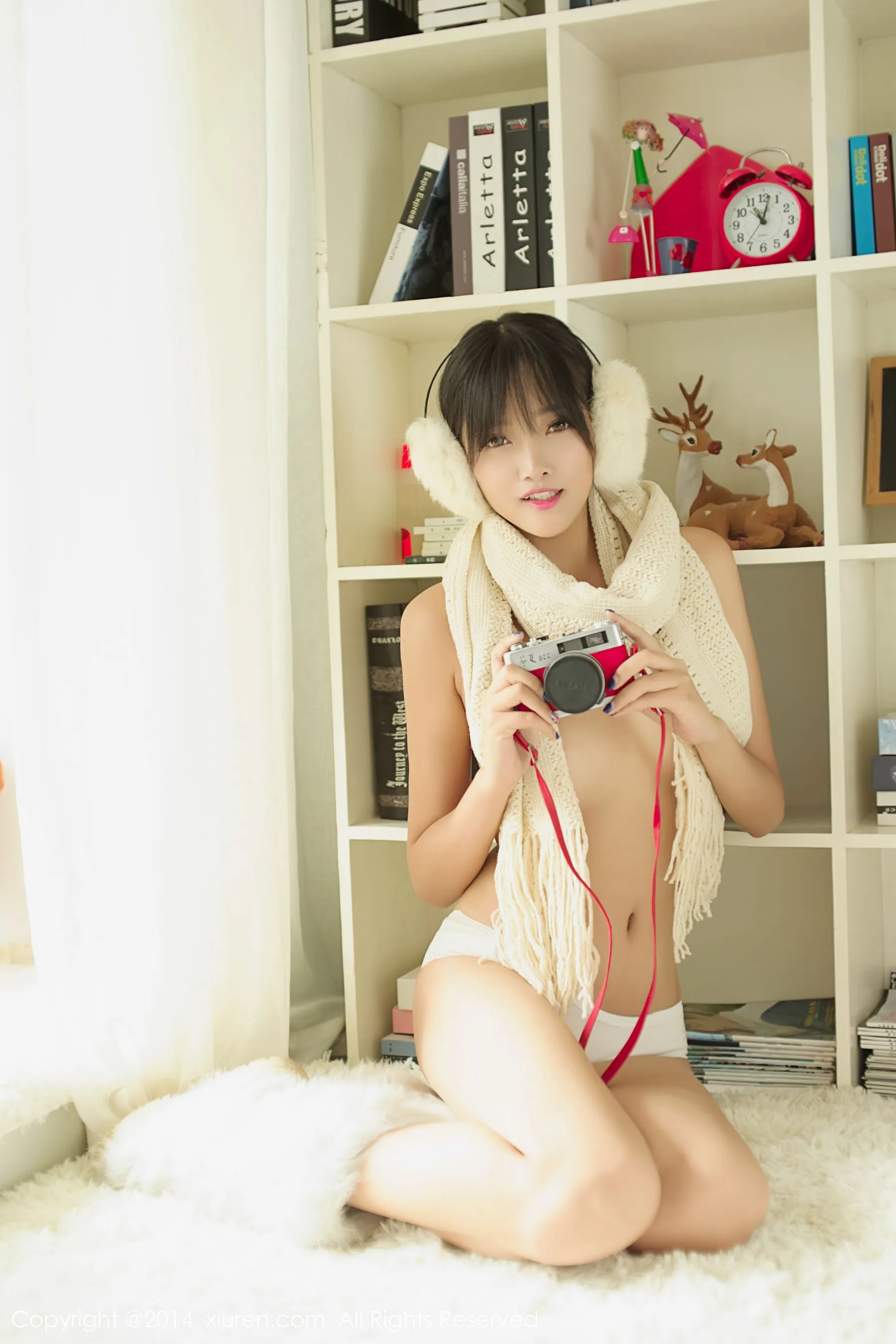  静颜宁《可爱居家少女》 秀人网 No.217第4张