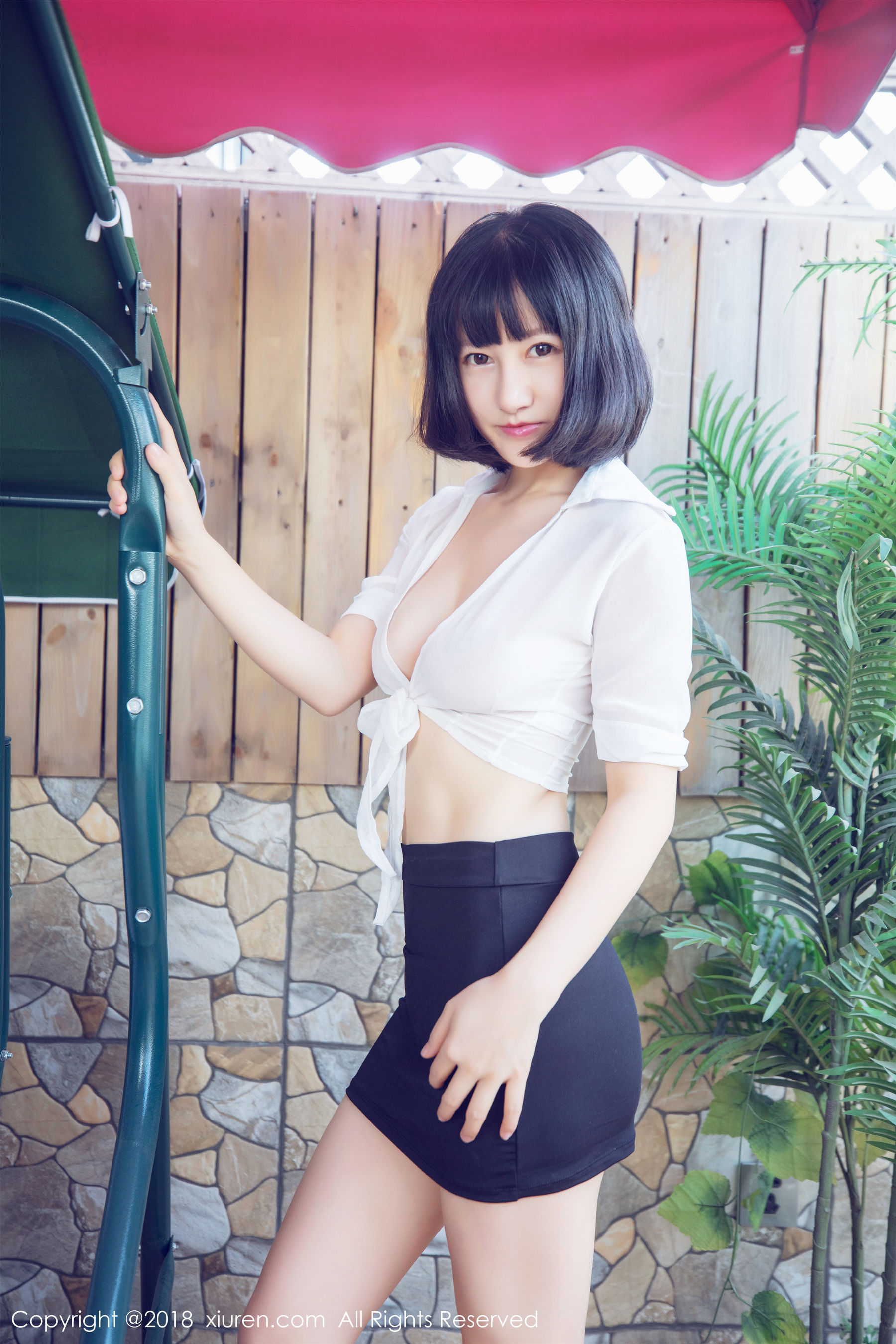  小探戈《透视蕾丝内衣+女仆装+诱惑女秘书OL》 秀人 No.933第12张