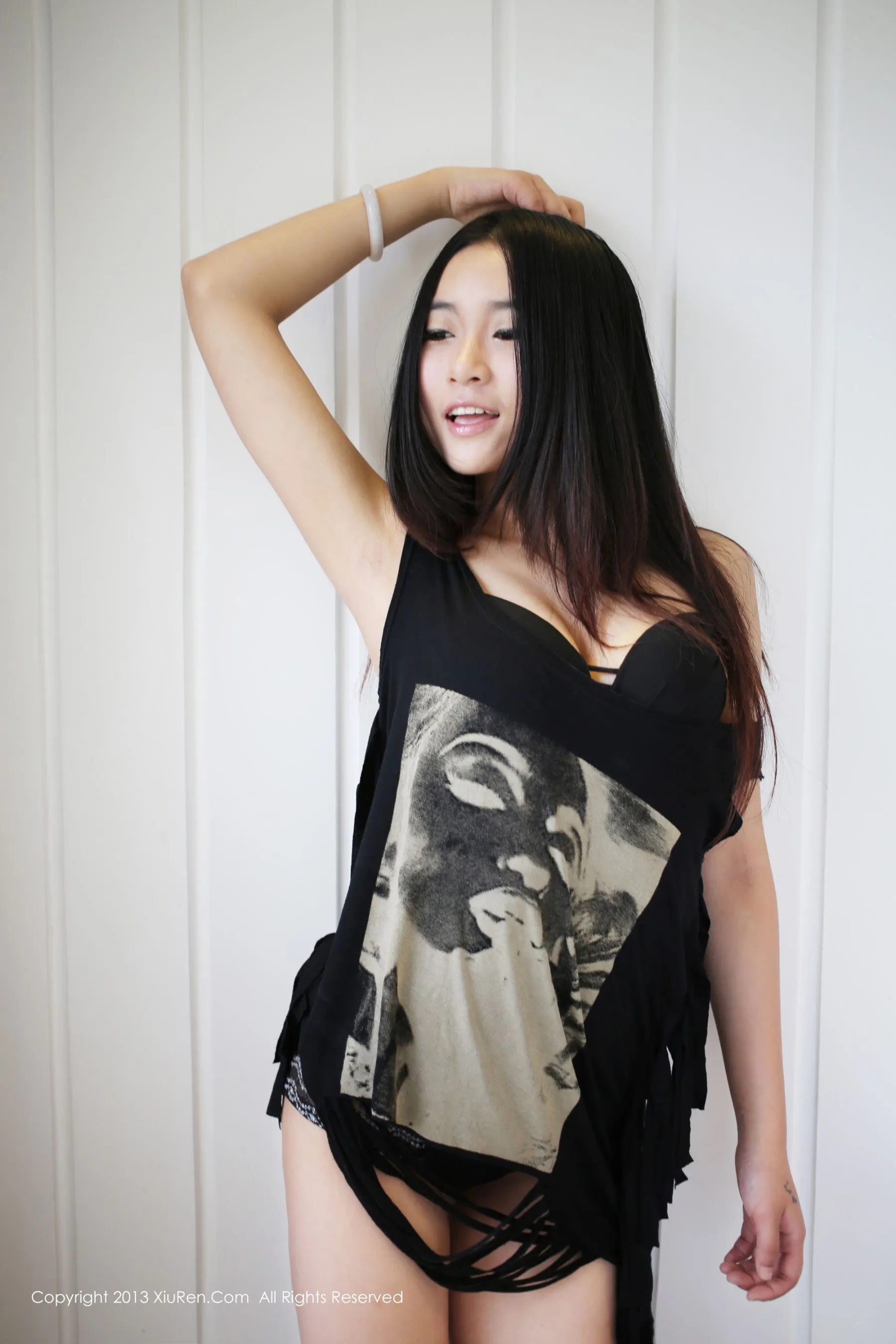 MOON嘉依 &4套内衣 秀人网 No.002第3张