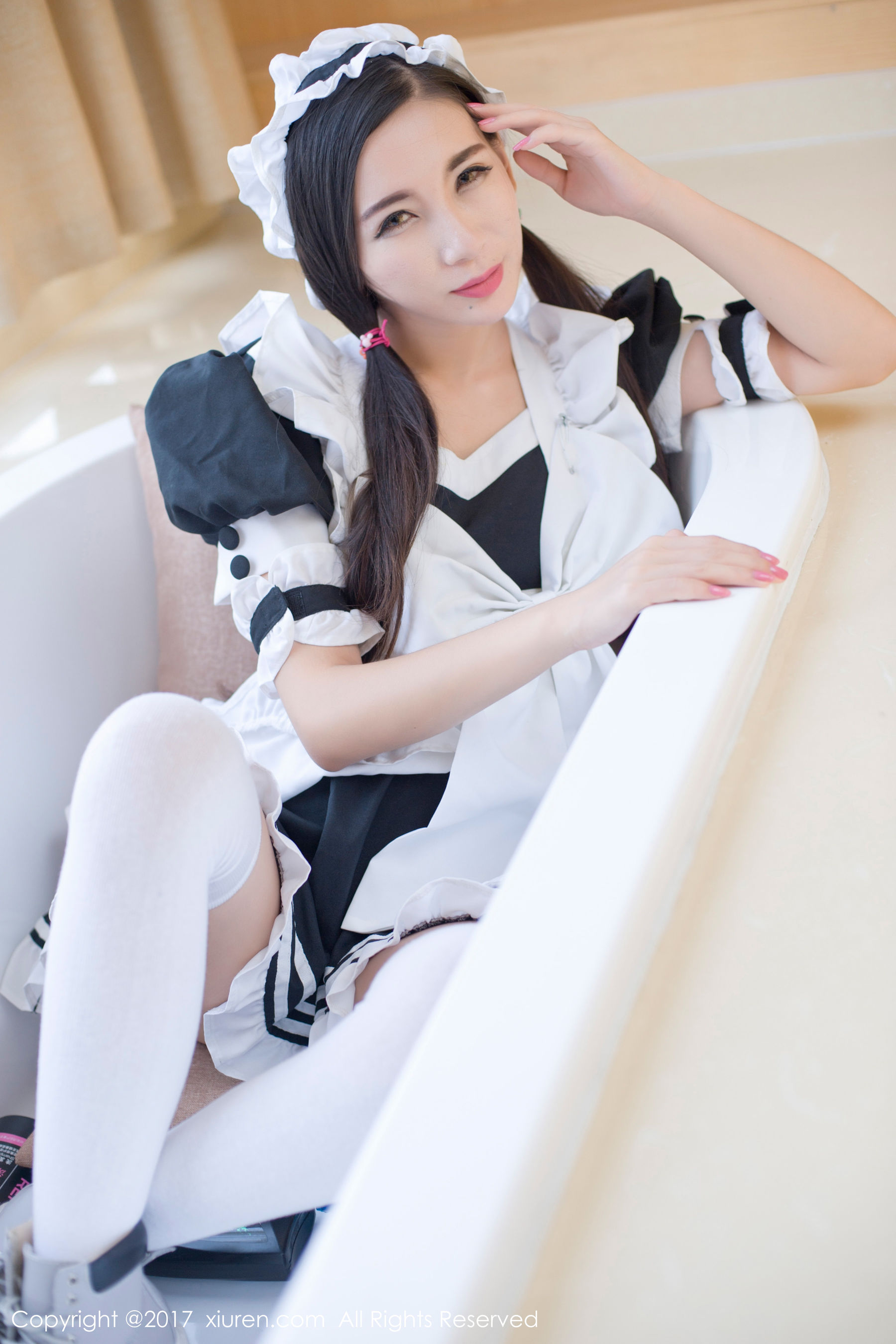  赵颖《美胸细腰小女生的极度诱惑》 秀人网XIUREN No.759第15张