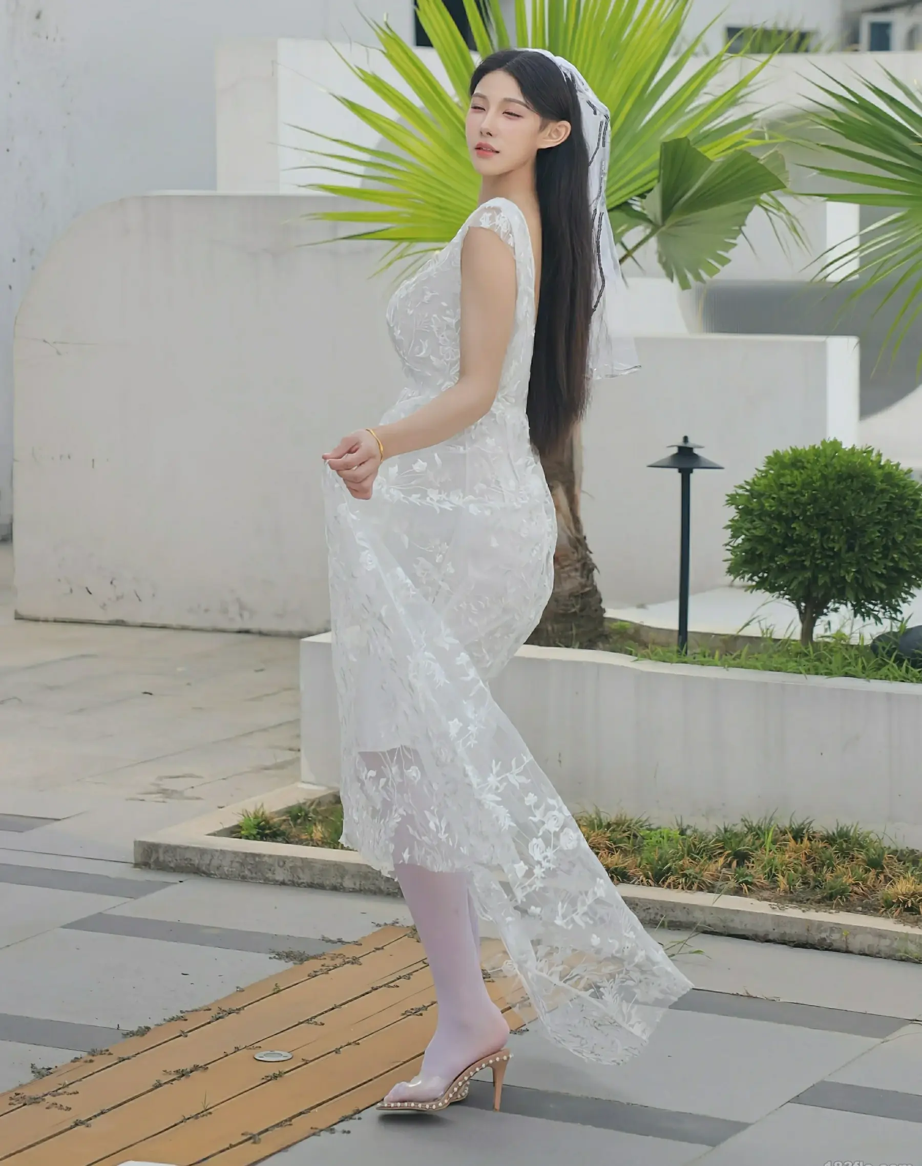  秀人网 No.10661 梨霜儿 [82P]第5张