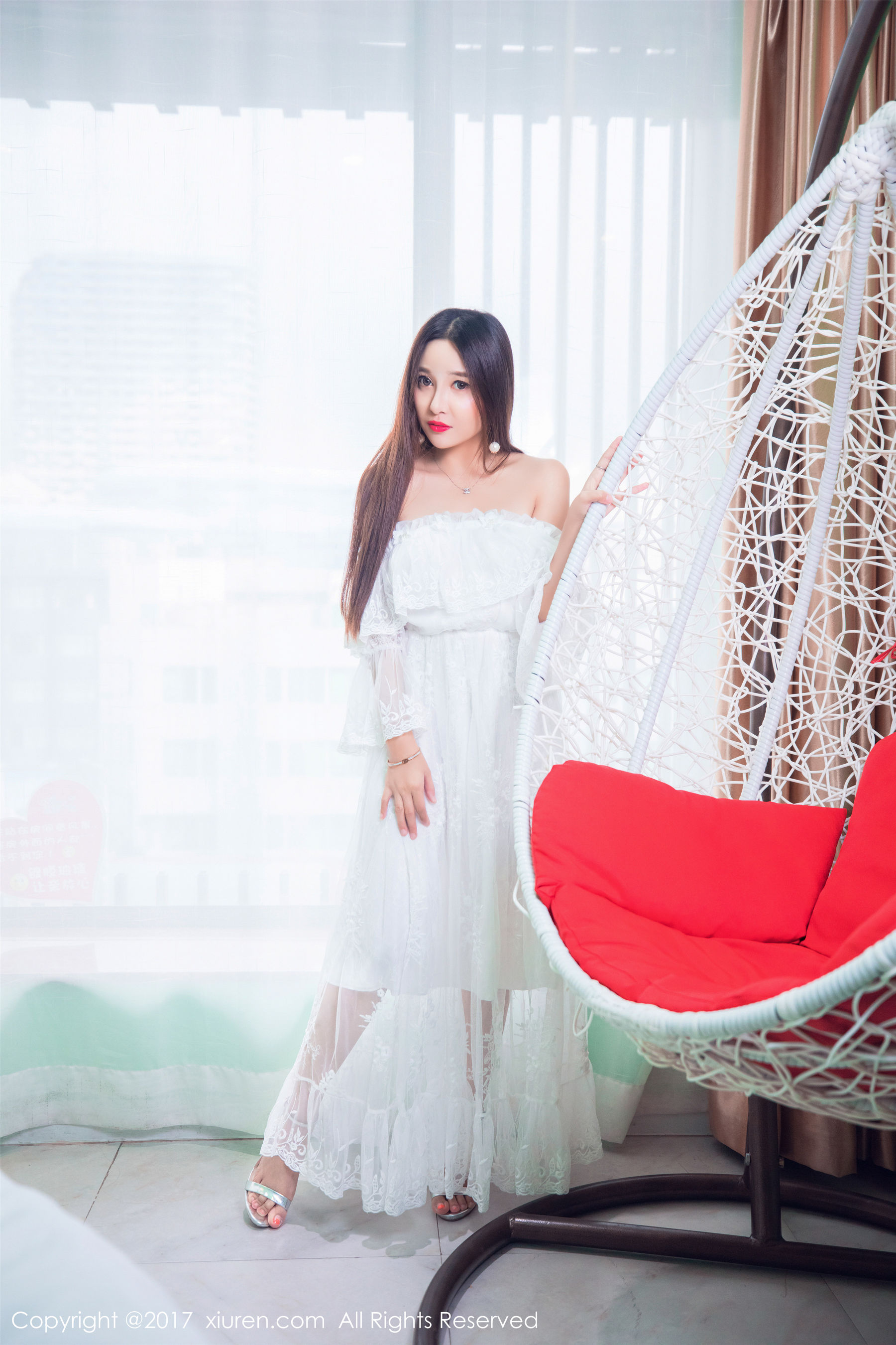  李梓熙《花仙子+迷人的小妖精》 秀人网XIUREN No.798第2张