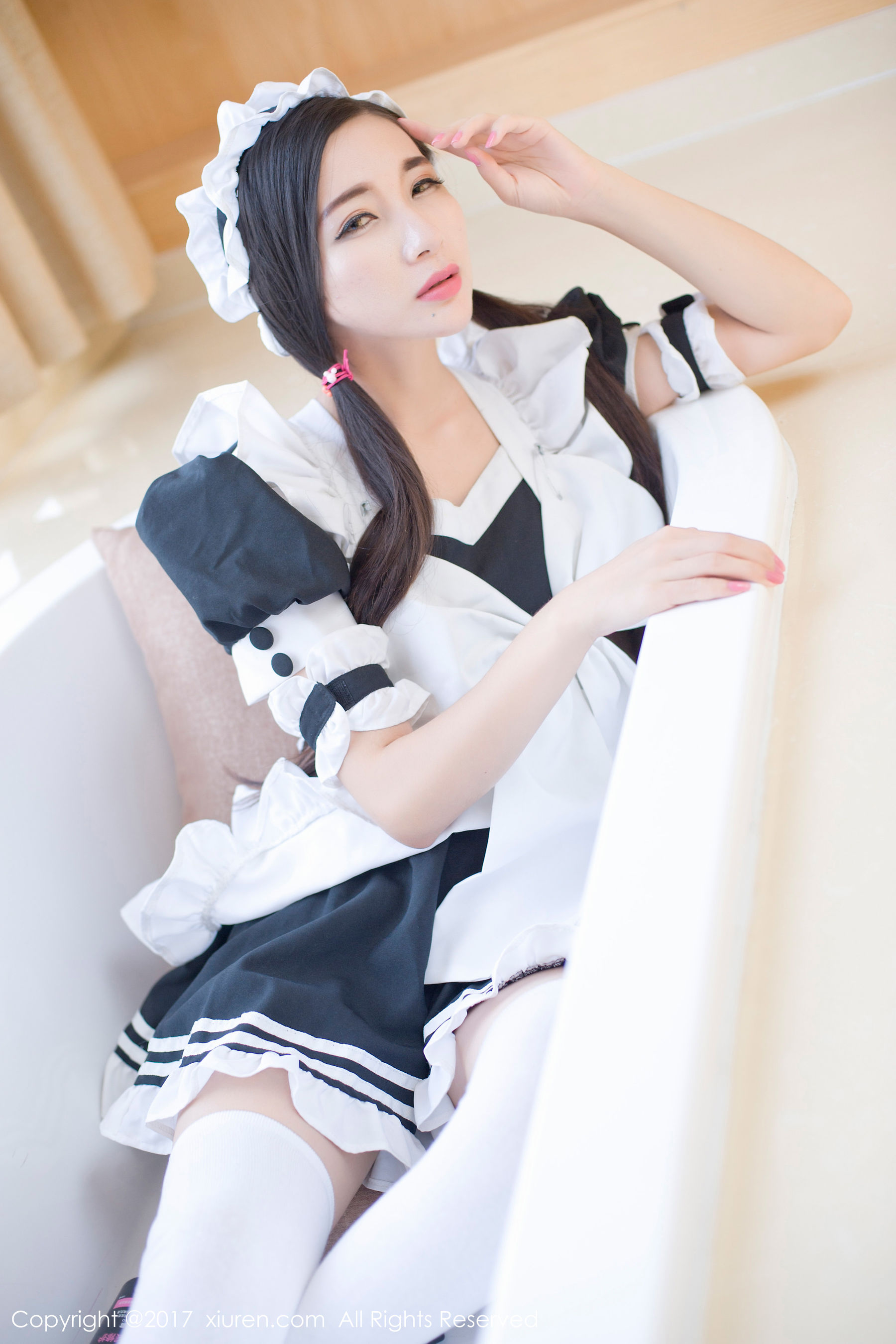  赵颖《美胸细腰小女生的极度诱惑》 秀人网XIUREN No.759第15张