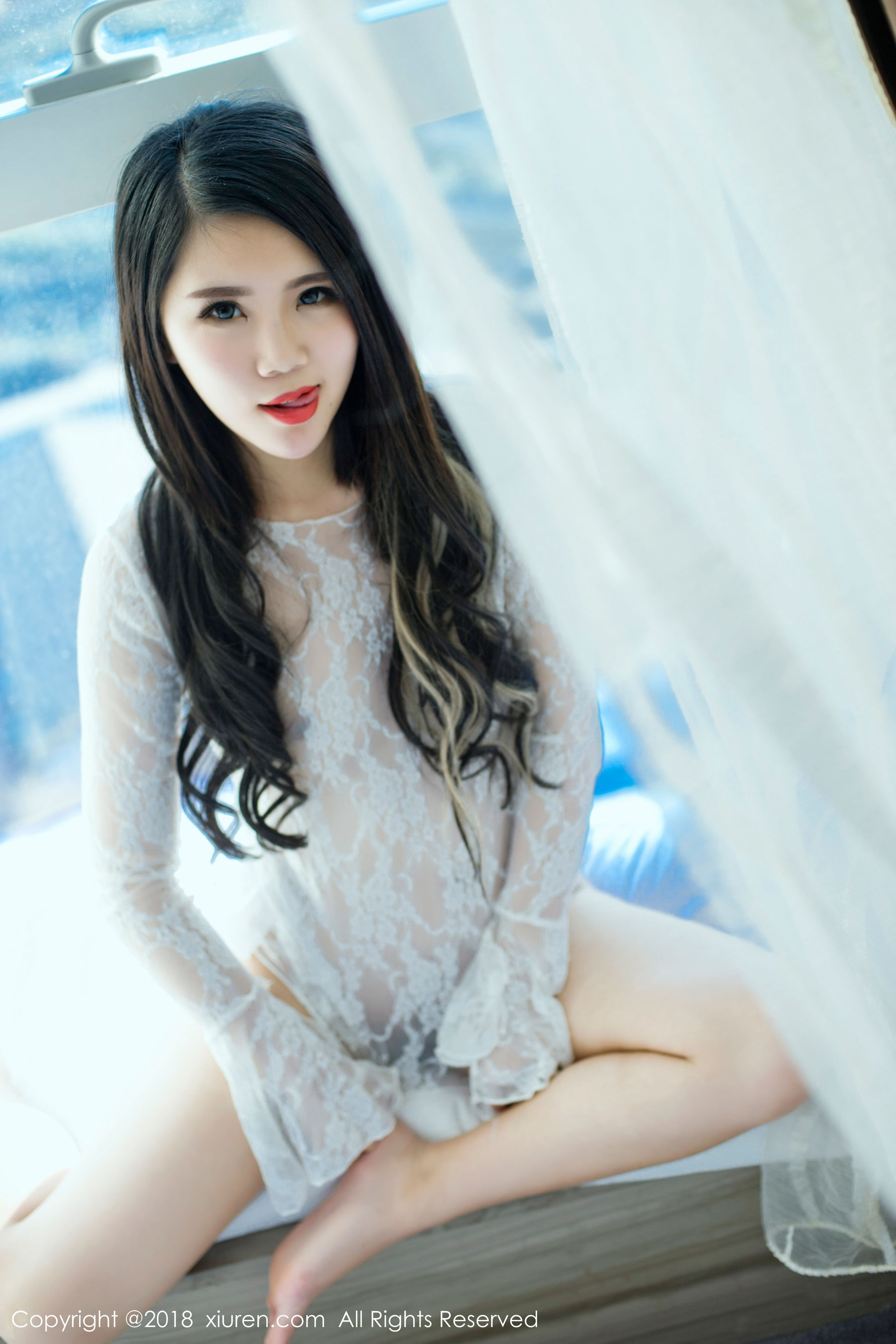  北海大公主《165CM娃娃脸可爱软妹子》 XiuRen 秀人网 No.1011第4张