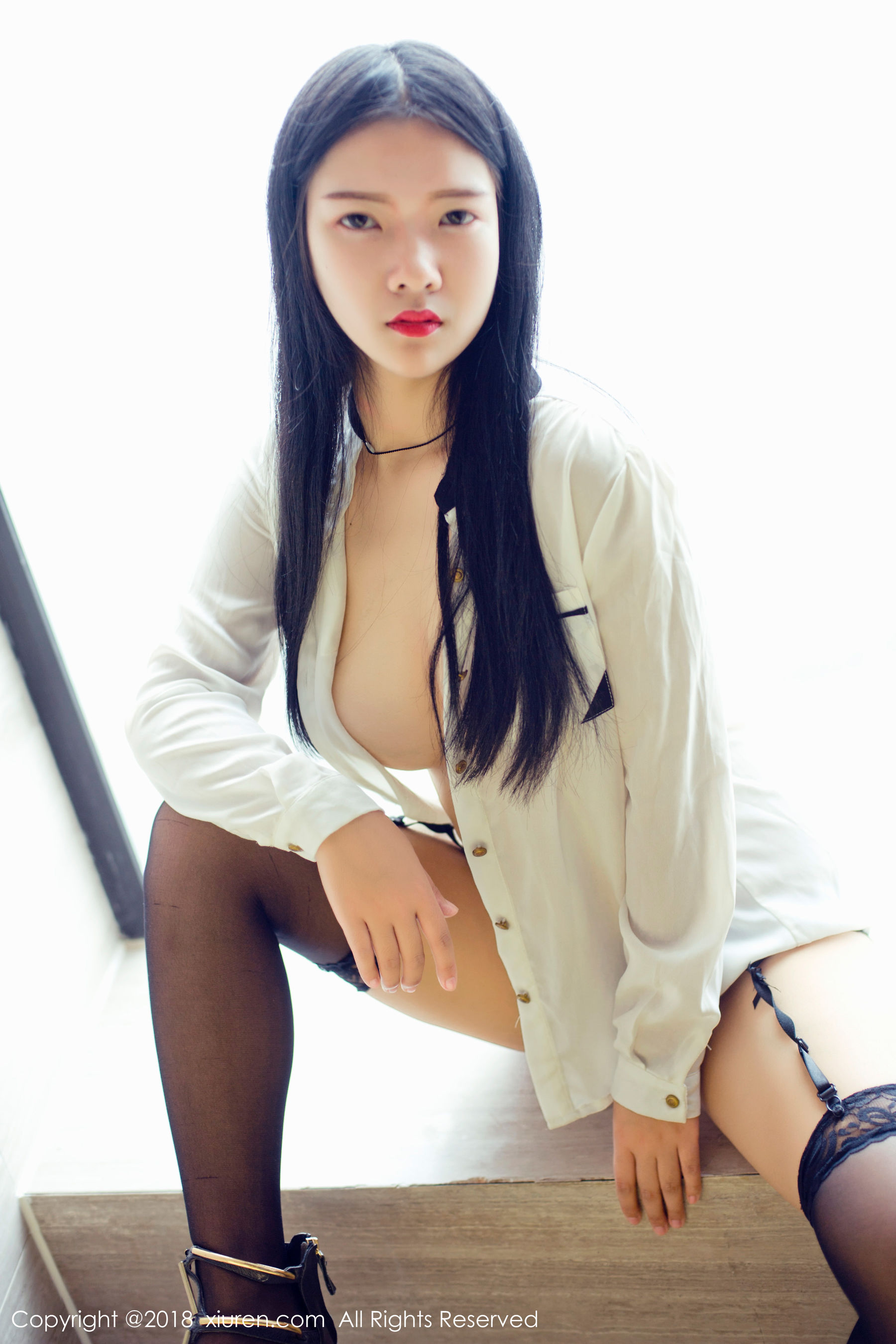  凌希儿《高冷欧码学生妹》 XiuRen 秀人网 No.1008第2张
