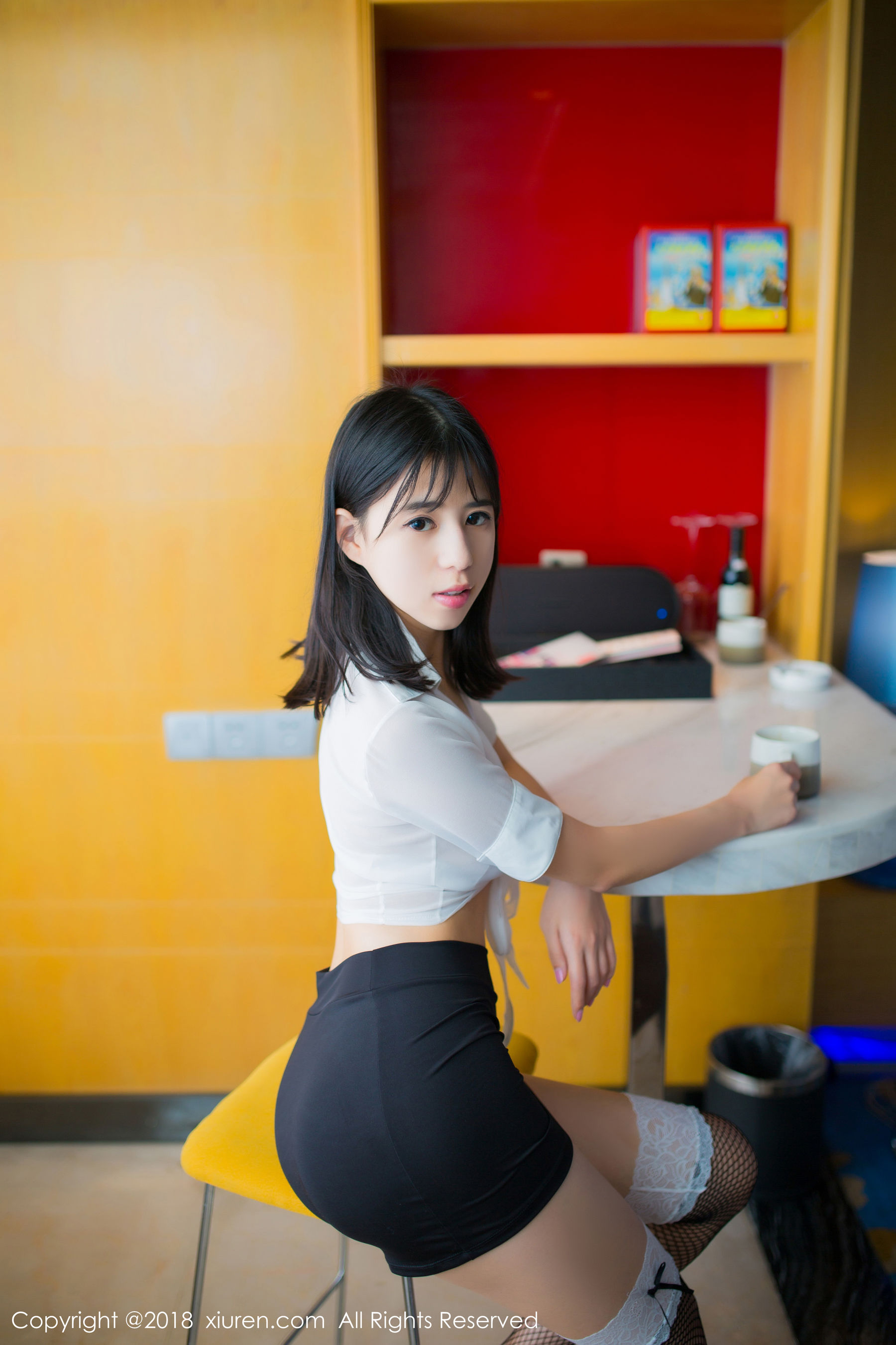  艾栗栗栗栗栗栗吖《女秘OL》 XiuRen 秀人网 No.1014第5张