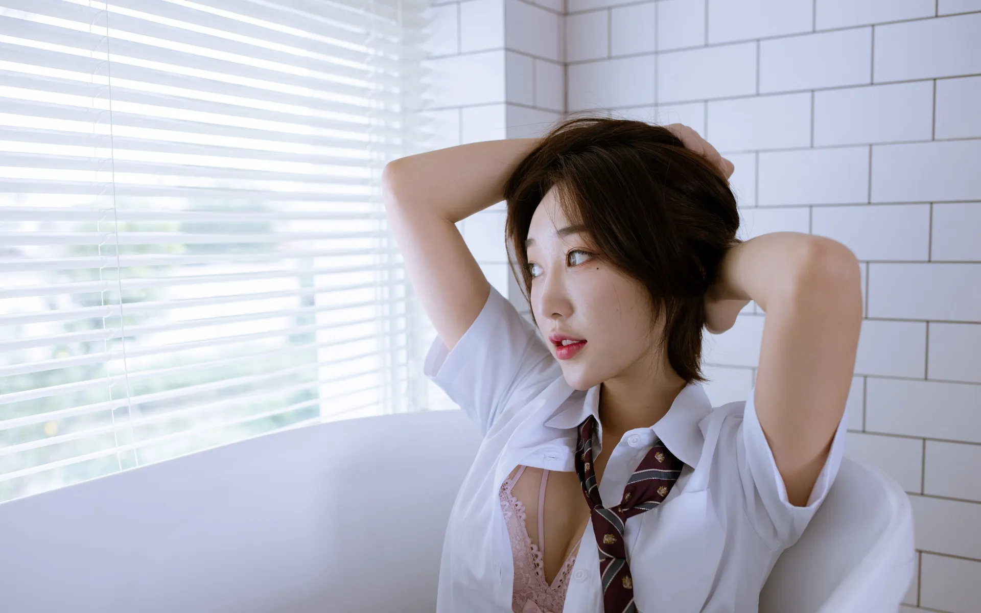  XIUREN秀人网 No.1729 小九月第2张