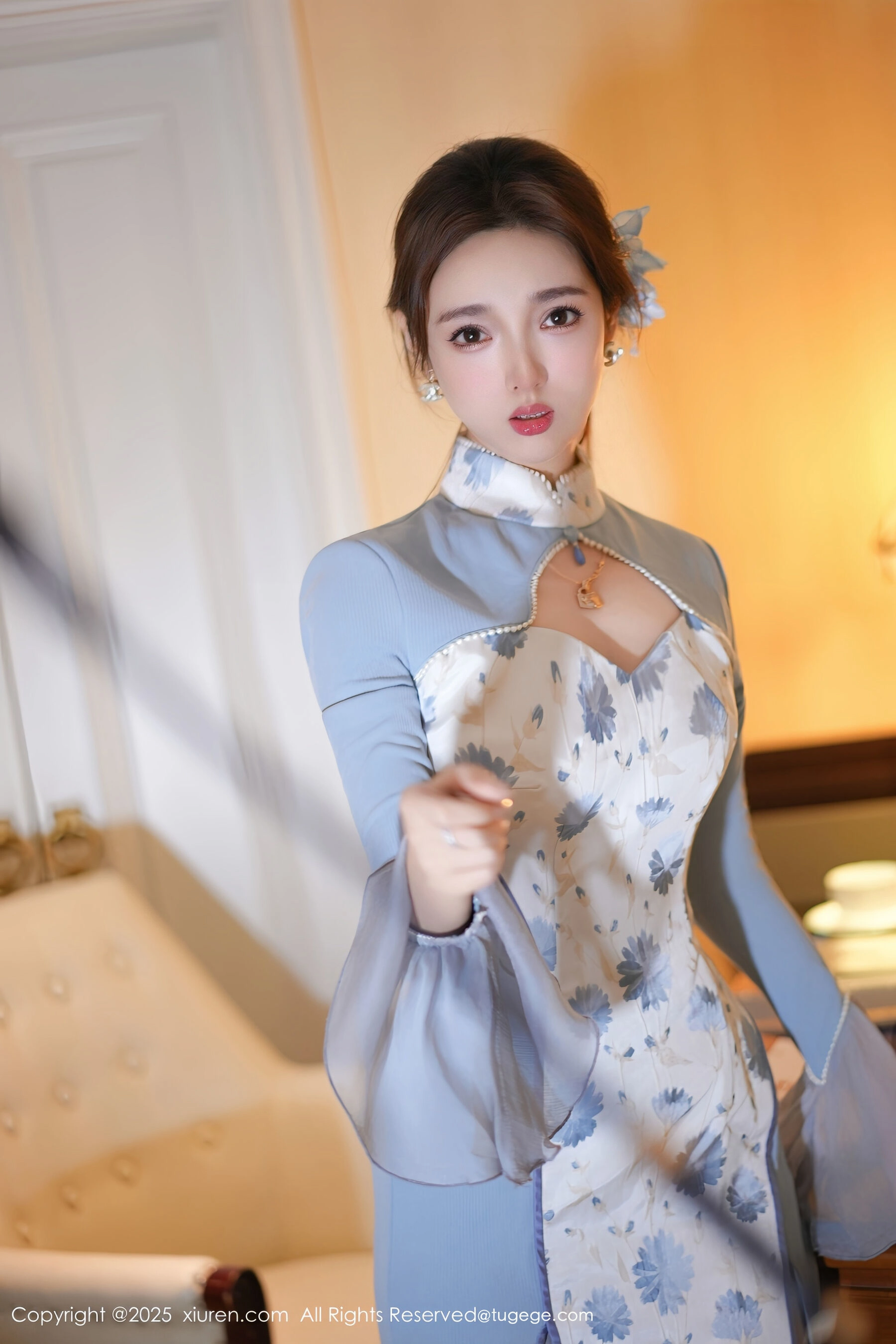  秀人网 Twins 桃桃 Vol.11033 [80P]第1张