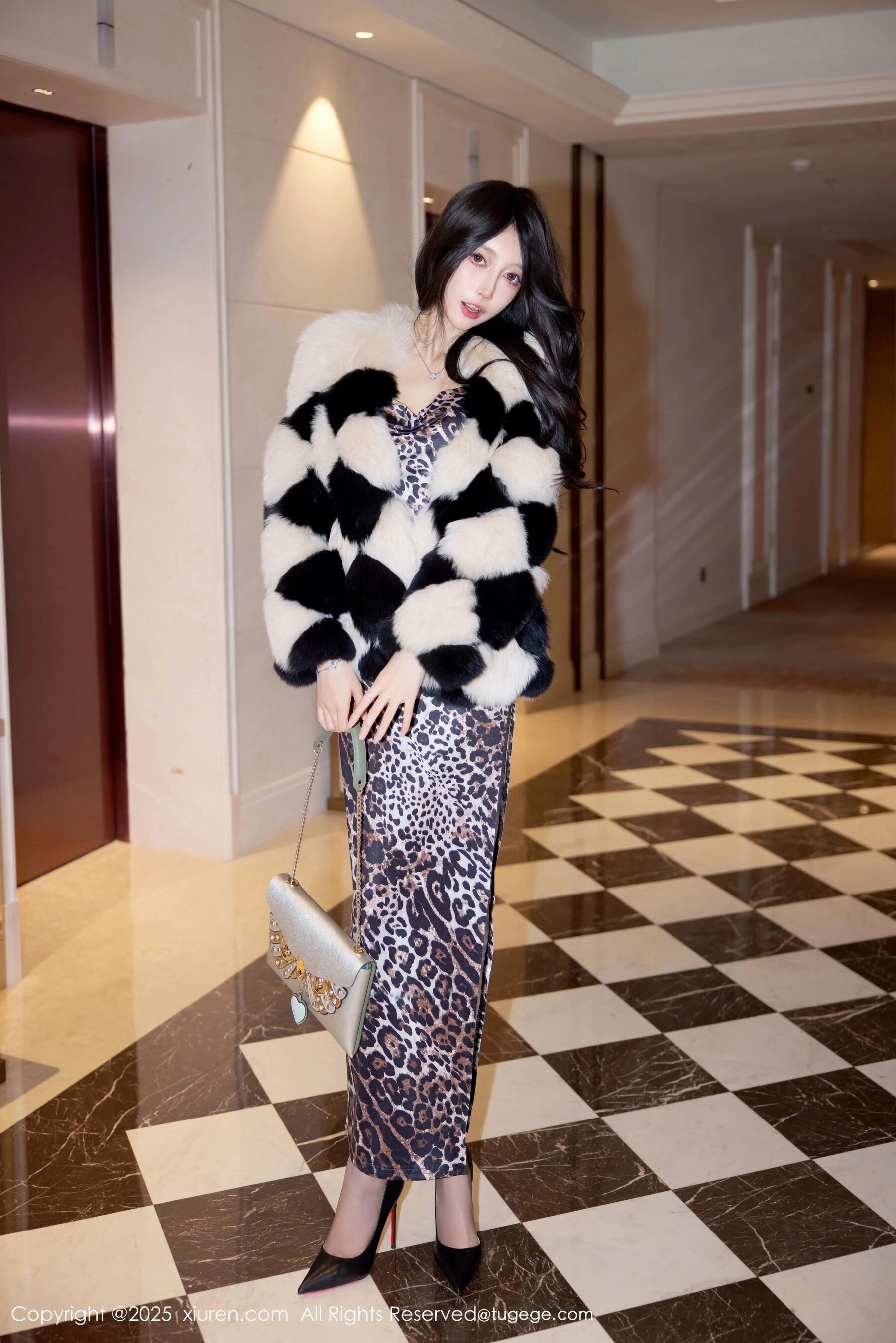  秀人网 玥儿玥er Vol.11082 [74P]第19张