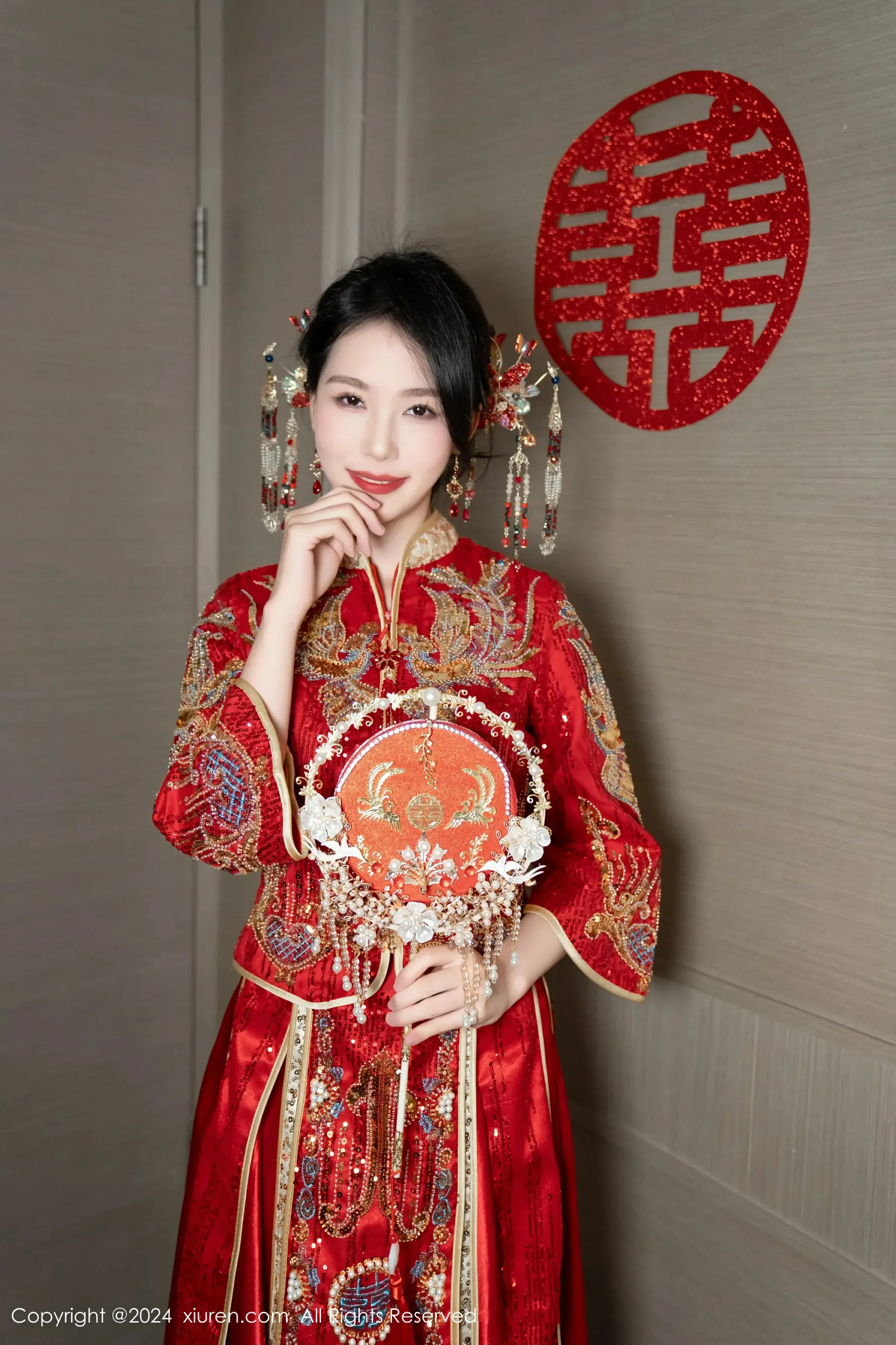  XiuRen 秀人 No.8376 利世 [95P]第2张