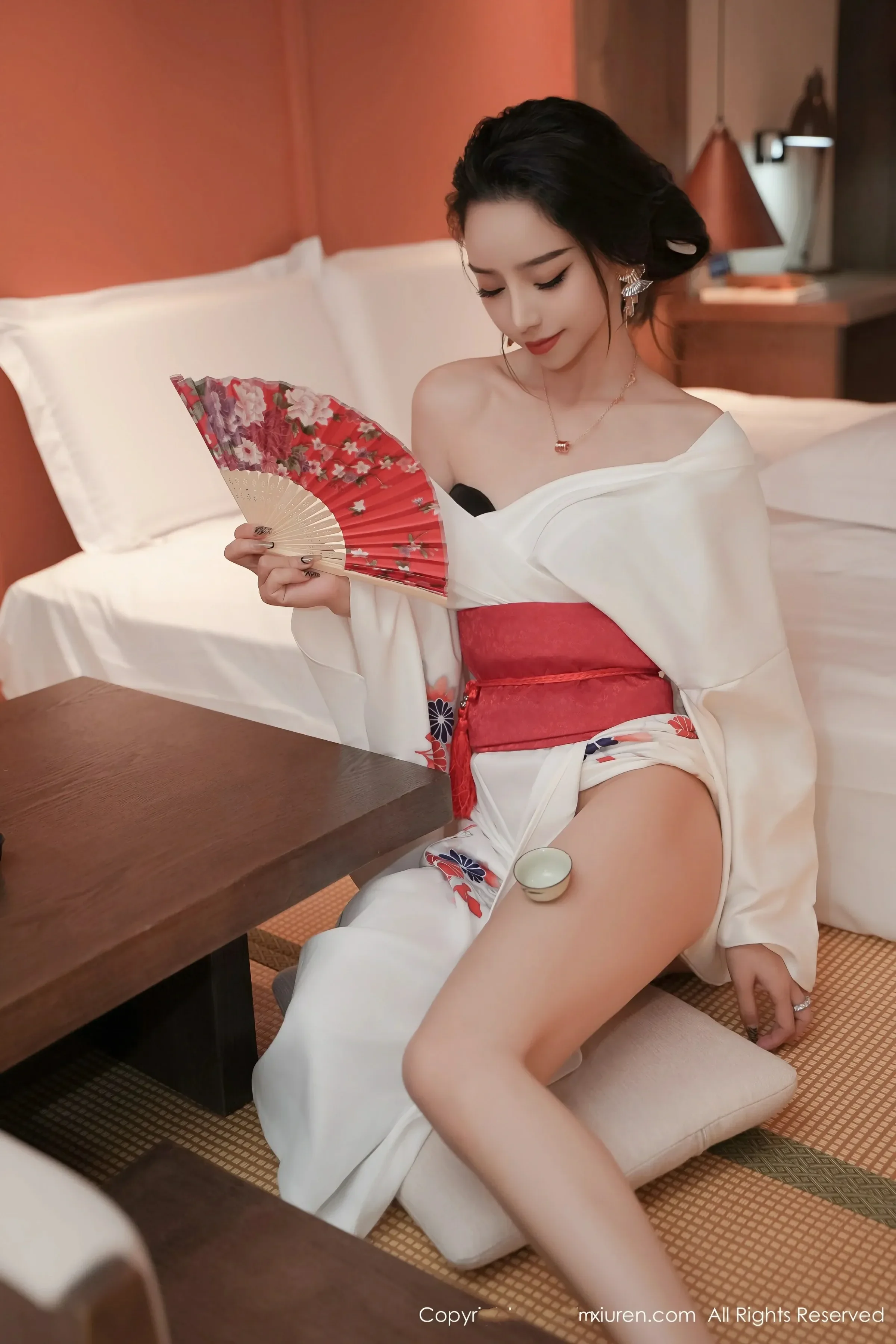  XiuRen 秀人 No.8367 苏曼兮 [85P]第11张