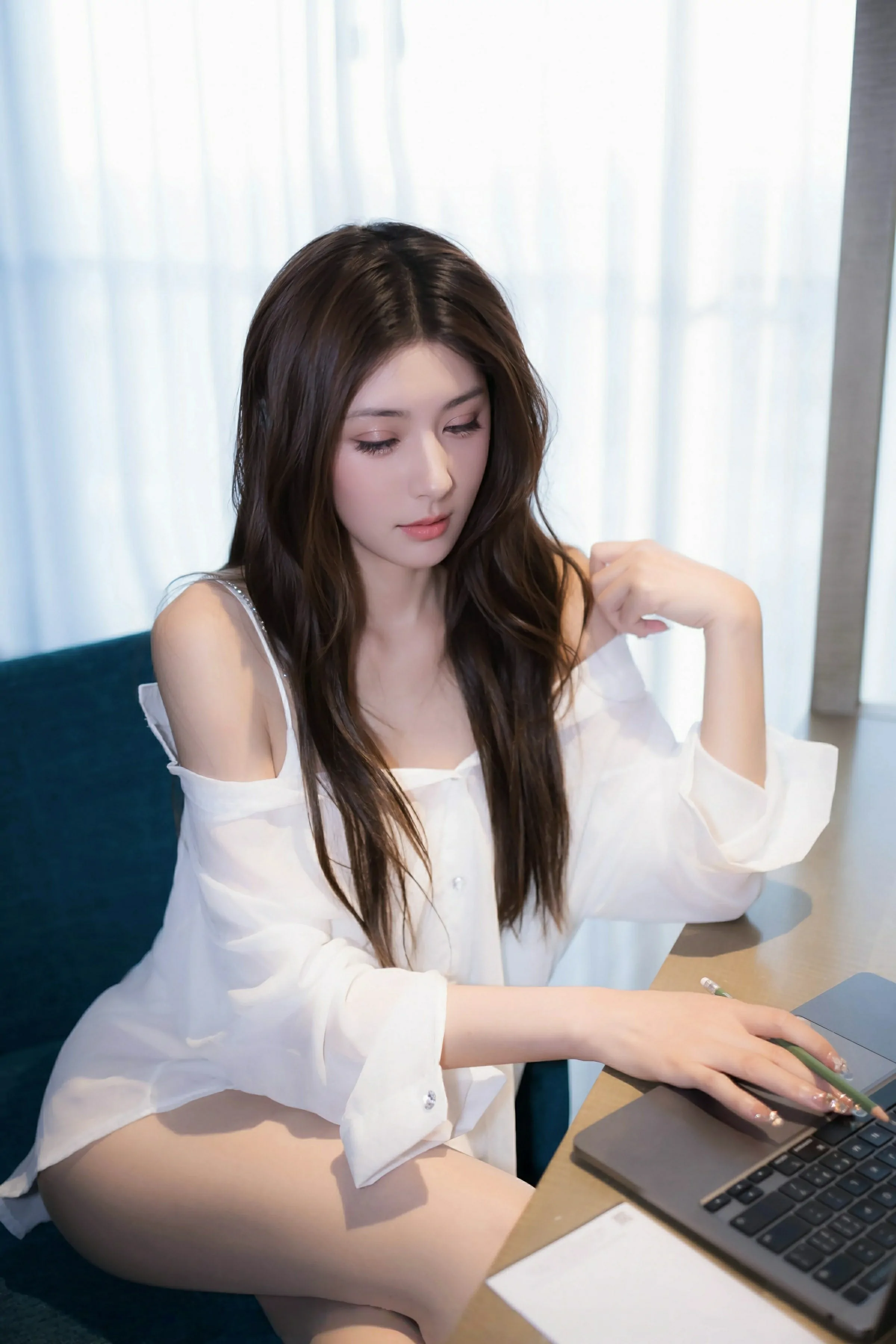  秀人网 No.10502 悦兮 [68P]第2张