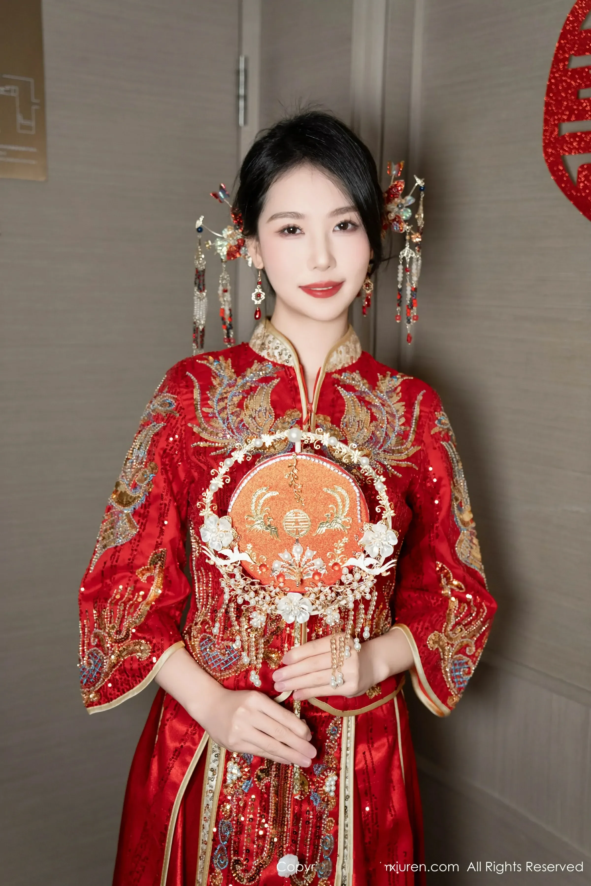  XiuRen 秀人 No.8376 利世 [95P]第1张
