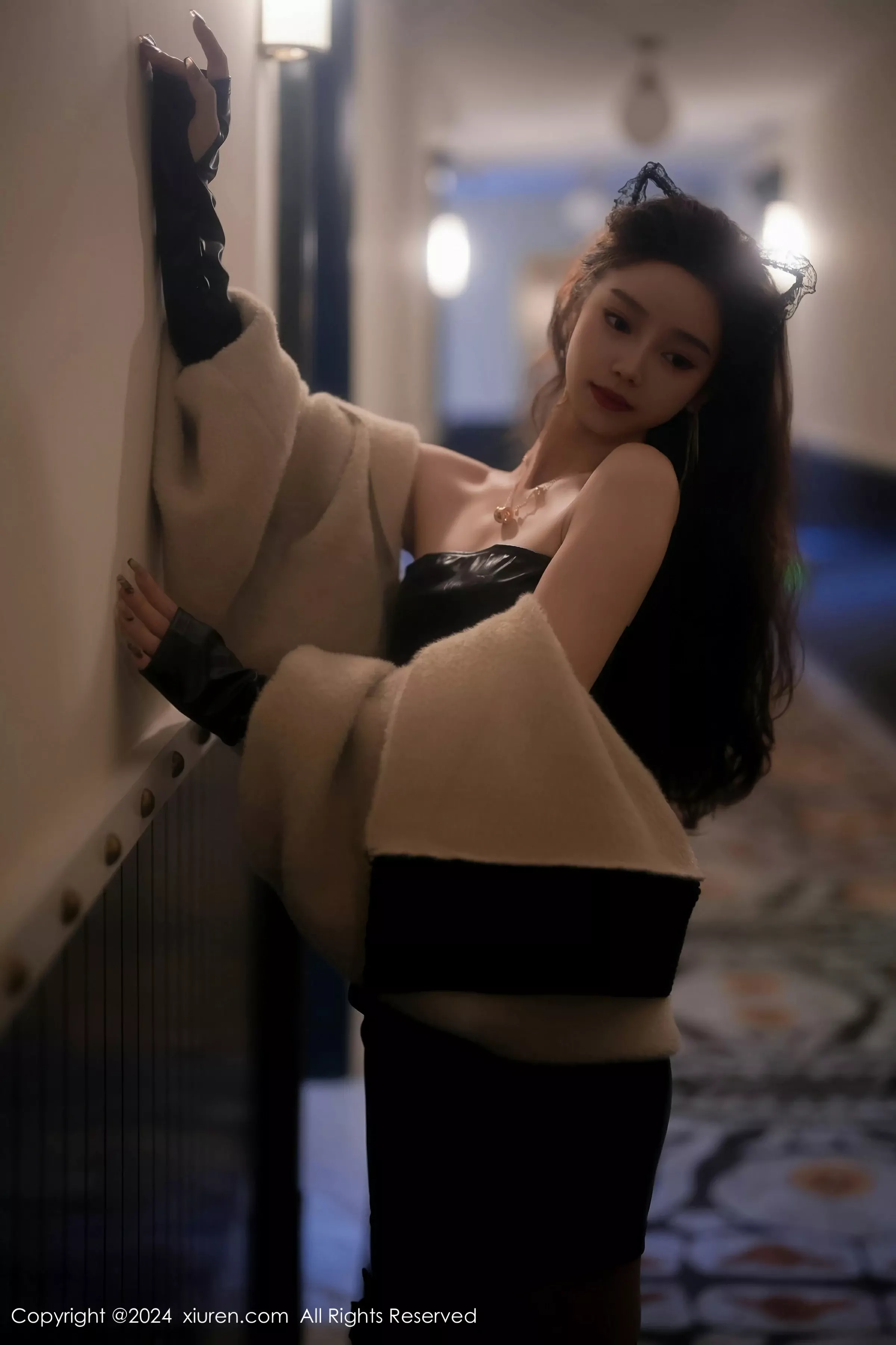  XiuRen 秀人 No.8049 苏曼兮 [64P]第4张