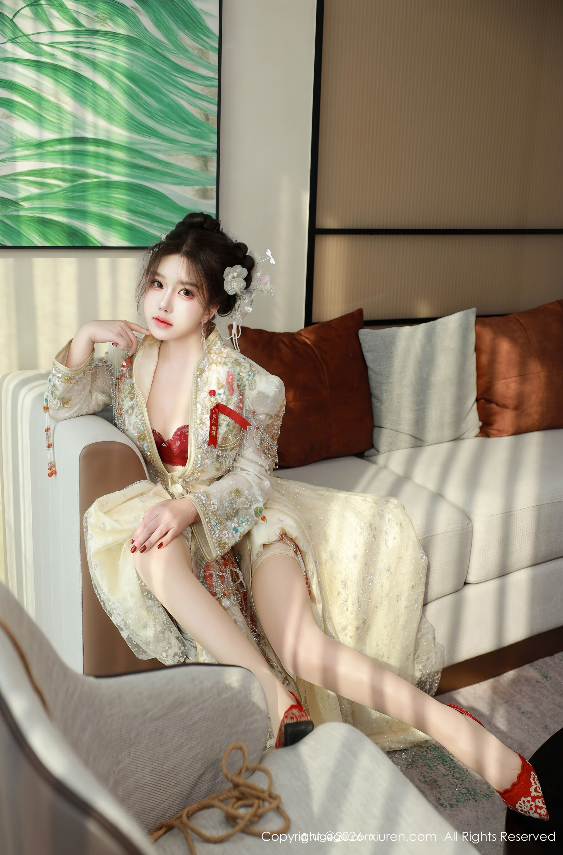  秀人网 小薯条nienie Vol.11220 [56P]