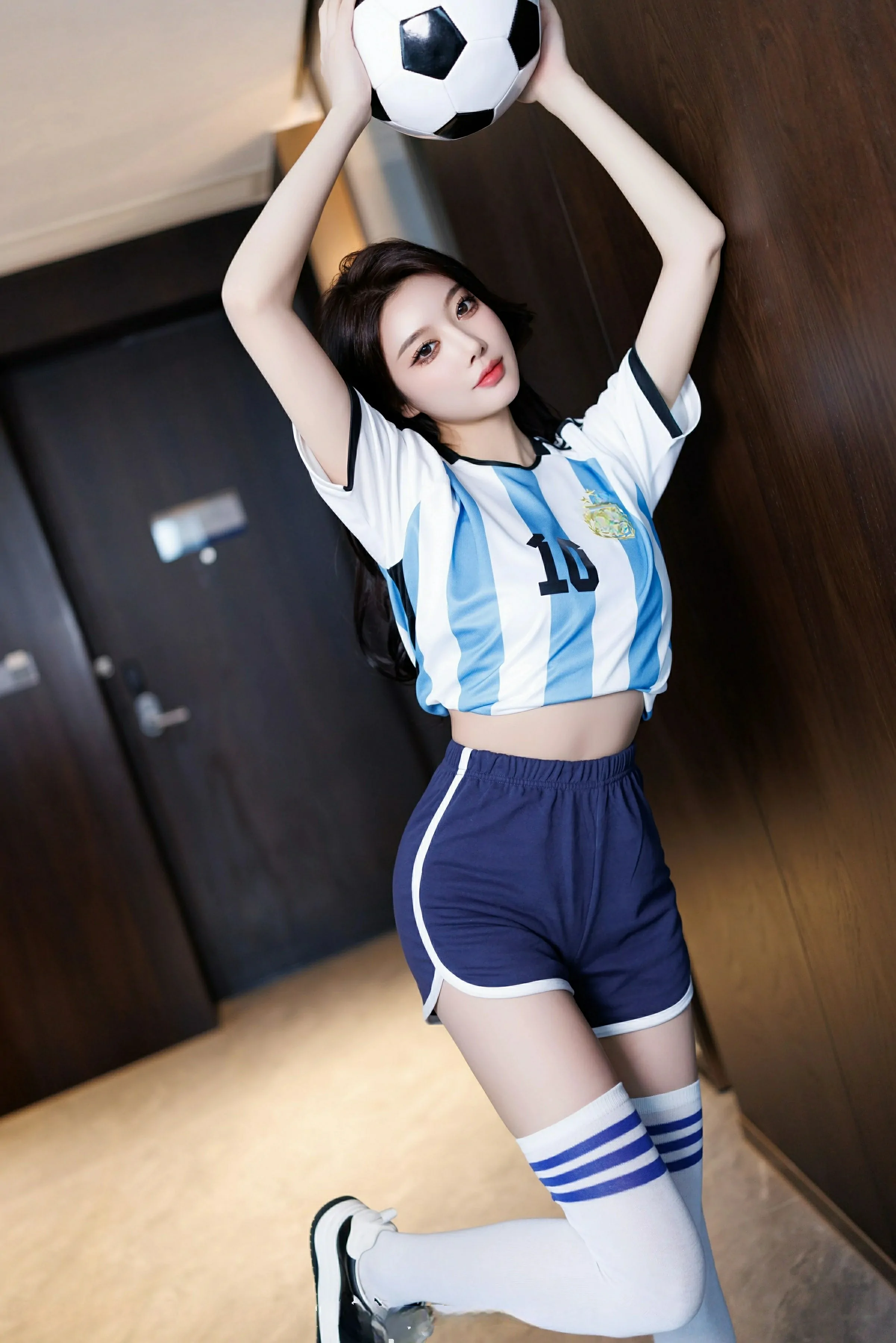  XiuRen 秀人 No.9706 杨晨晨Yome [99P]