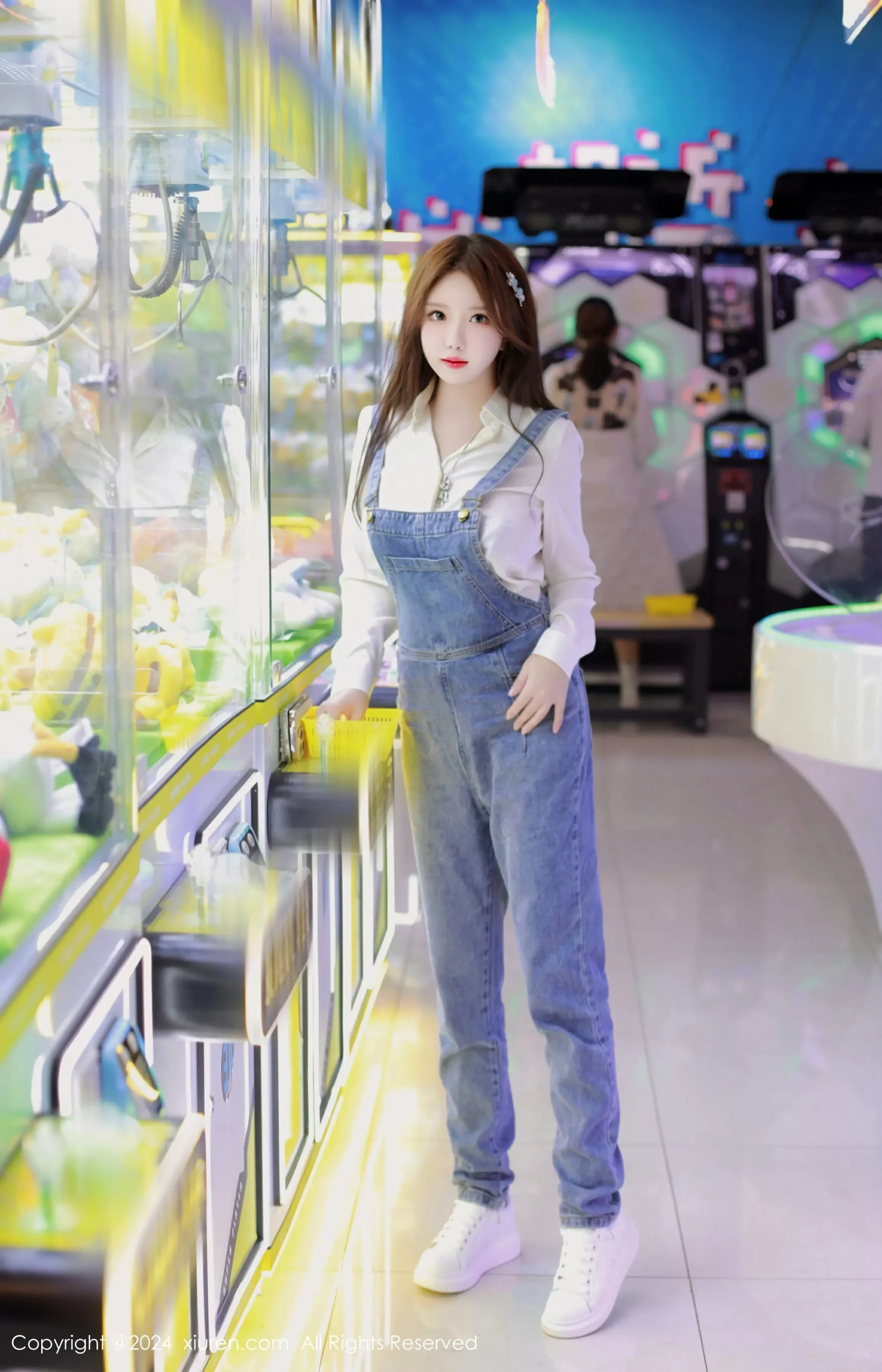  XiuRen 秀人 No.8087 小薯条nienie [82P]第2张