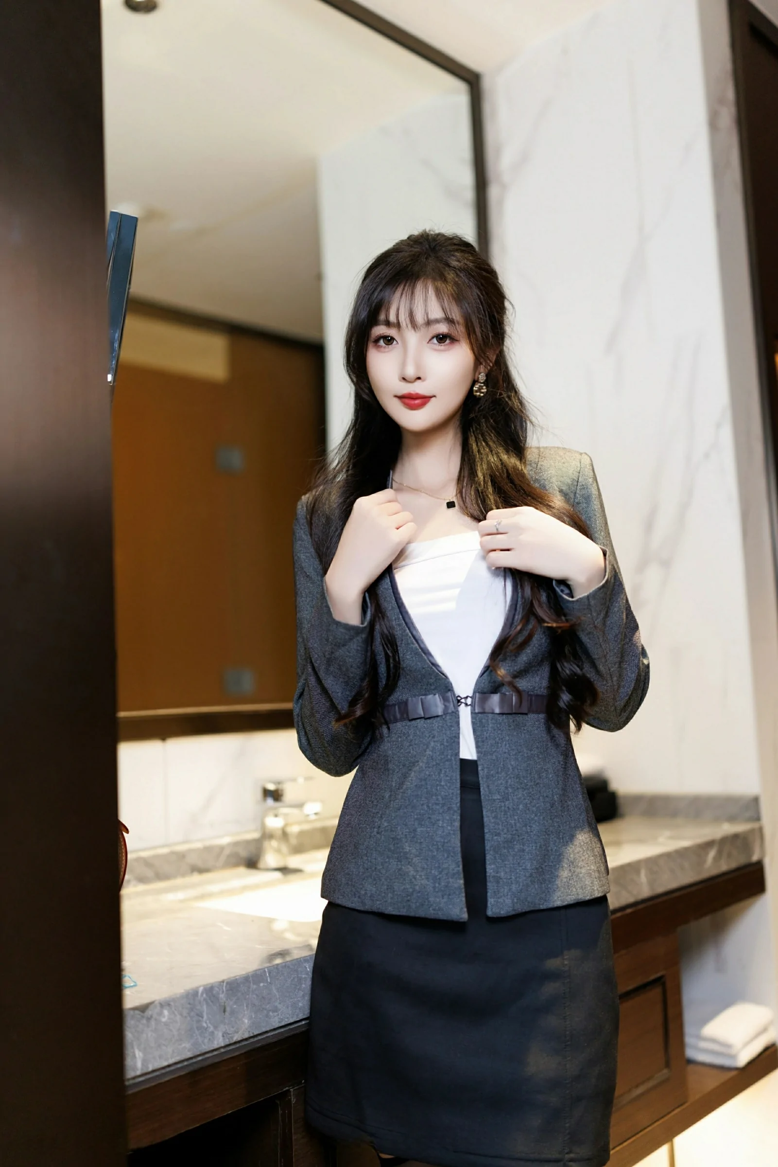  XiuRen 秀人 No.9957 樱桃小阑子 [85P]第2张