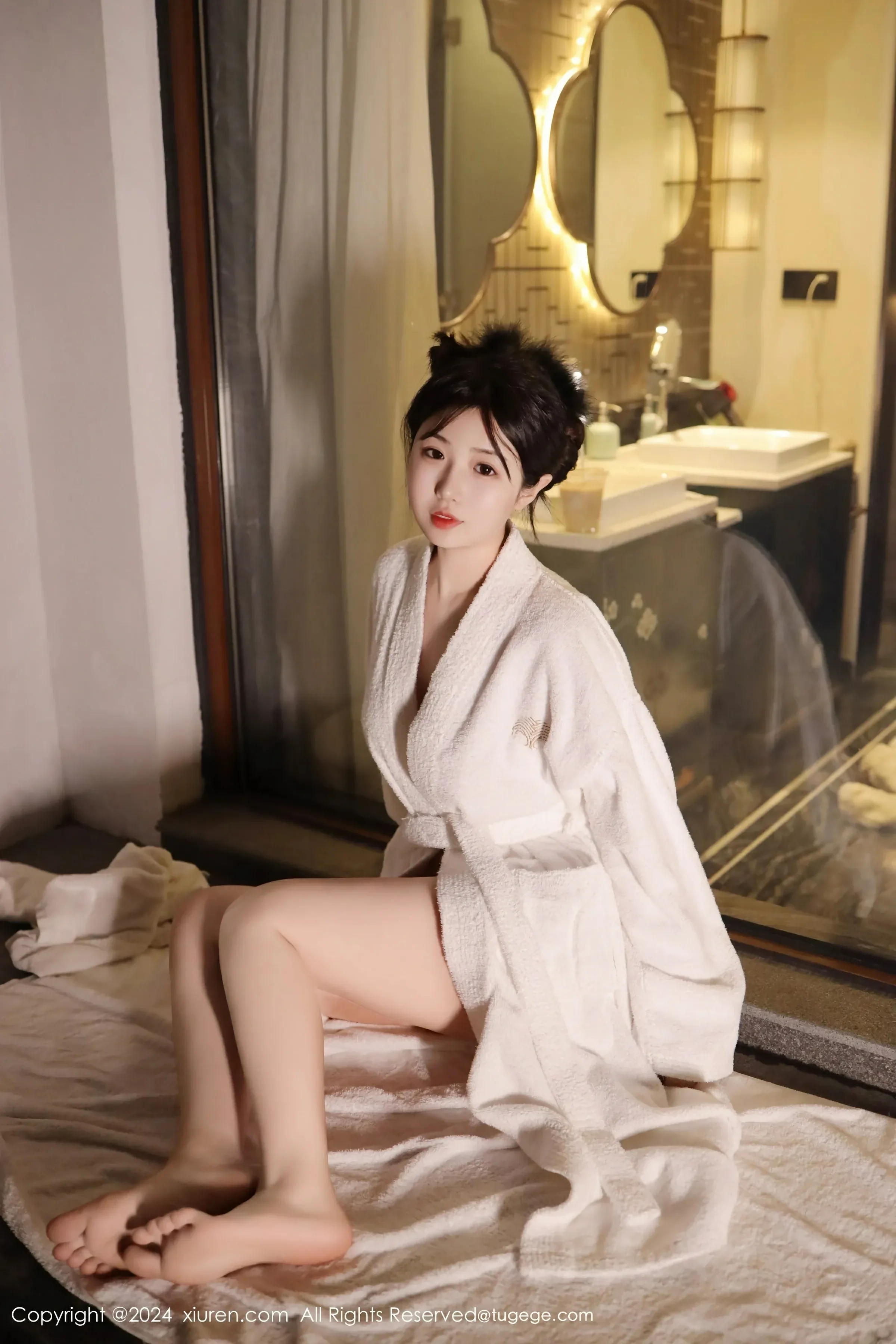  XiuRen 秀人 No.8263 陈小花 [58P]第1张