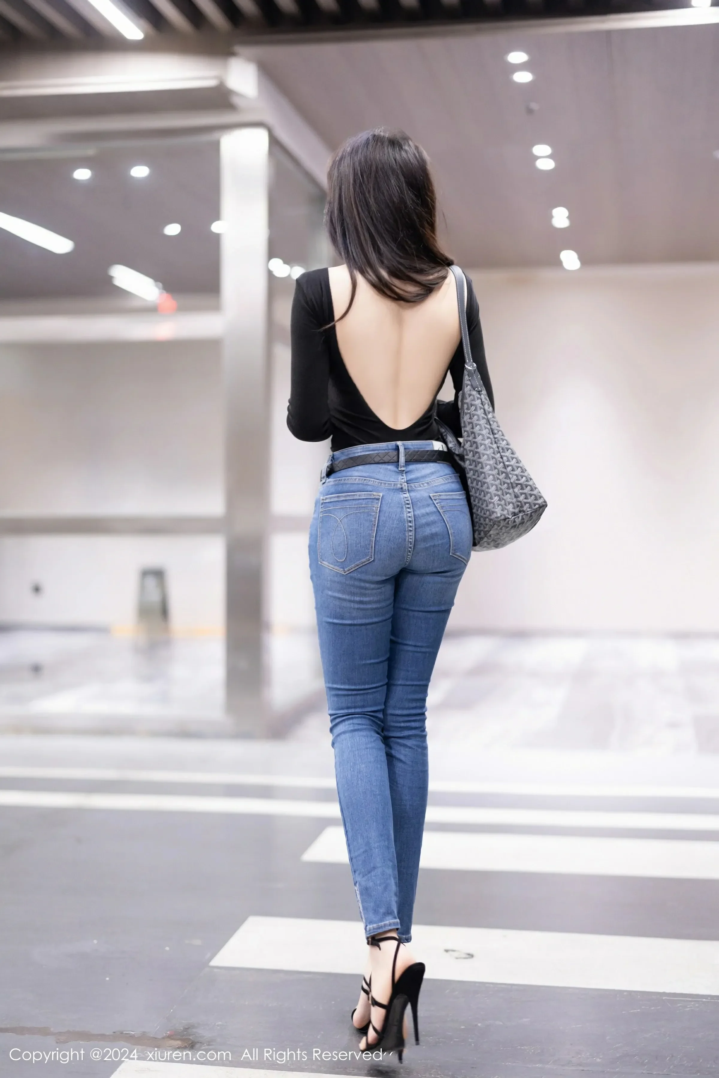  XiuRen 秀人 No.8385 徐莉芝Booty [92P]第2张