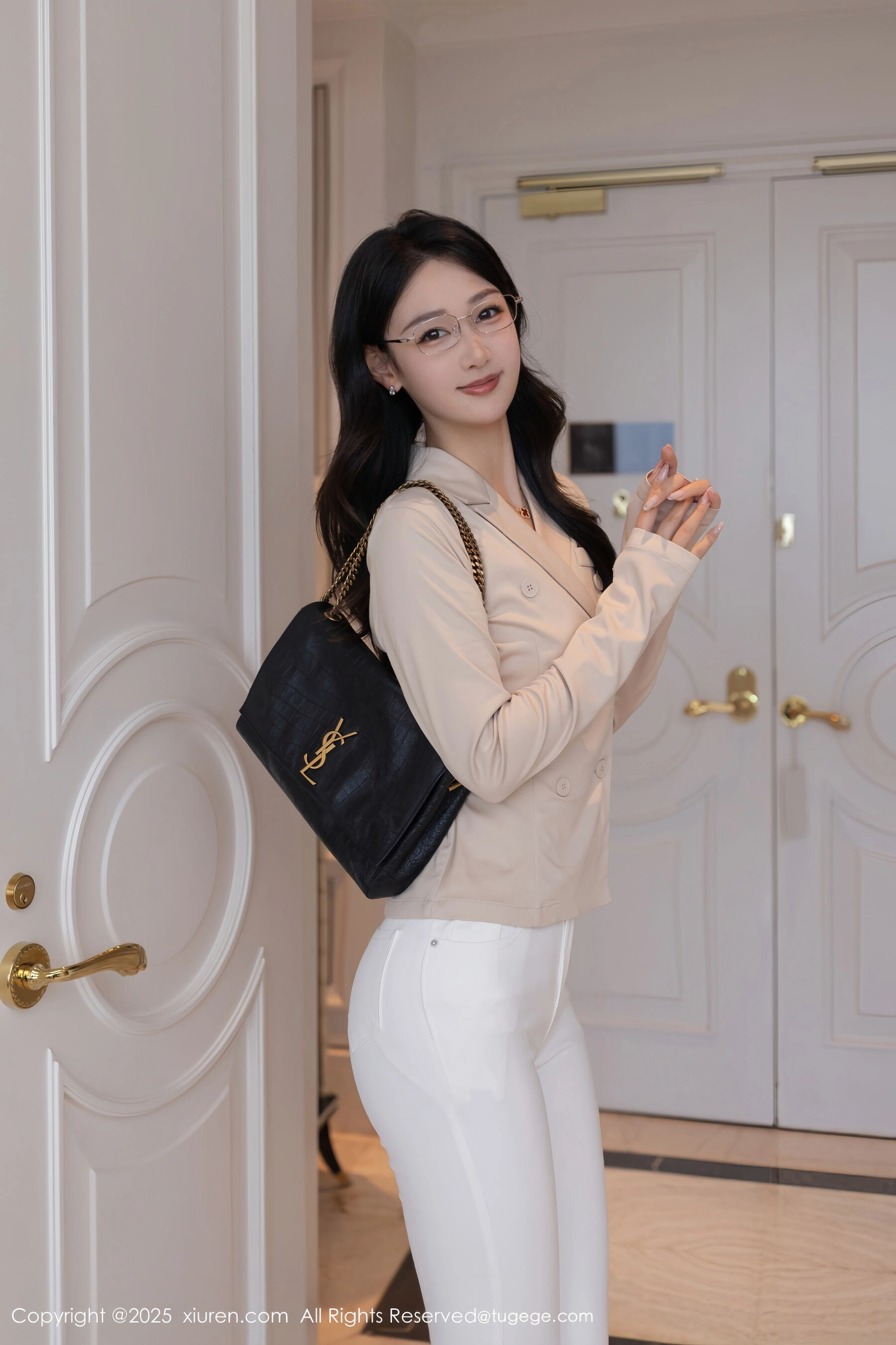  秀人网 唐安琪 Vol.11053 [84P]第1张