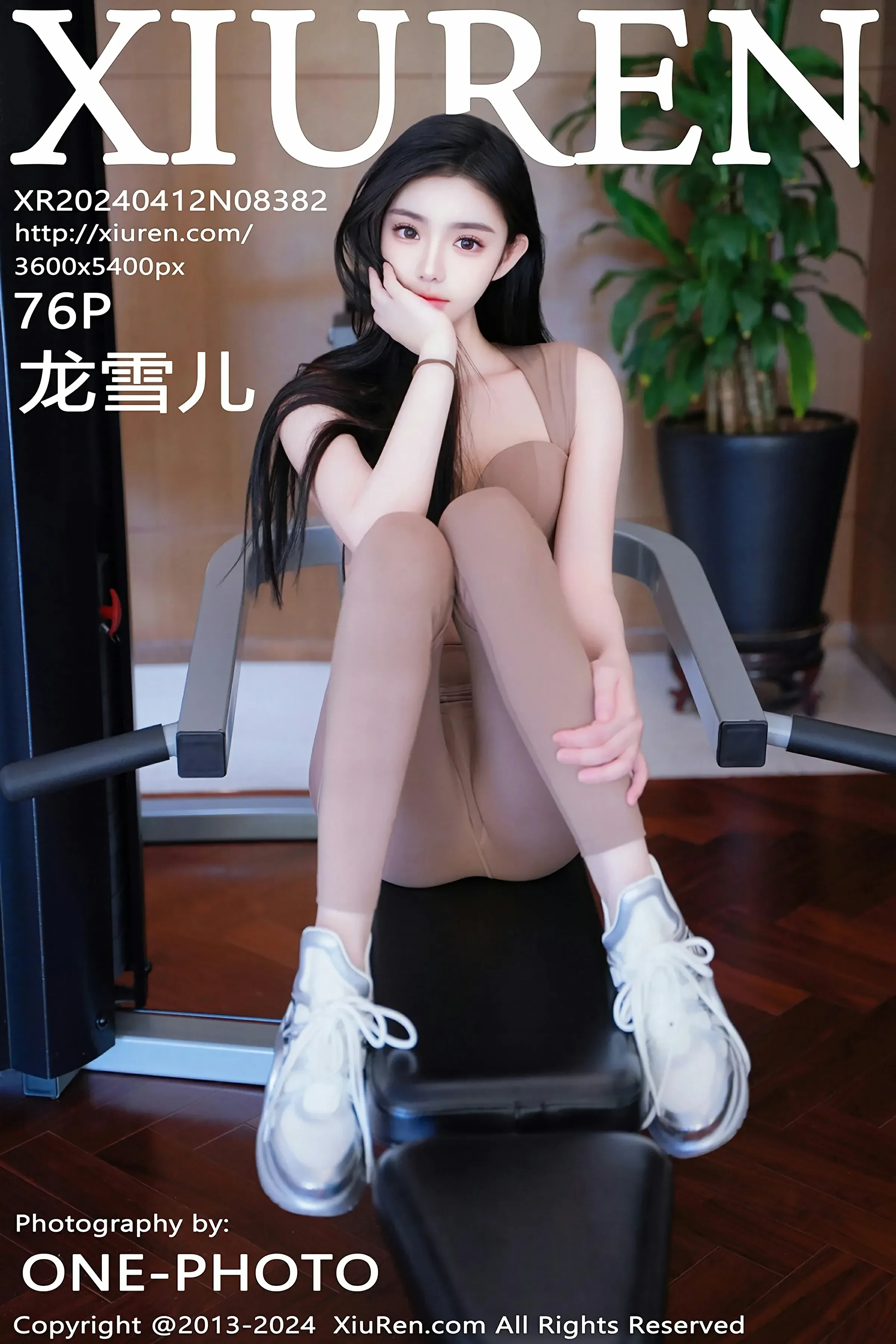  XiuRen 秀人 No.8382 龙雪儿 [76P]第1张
