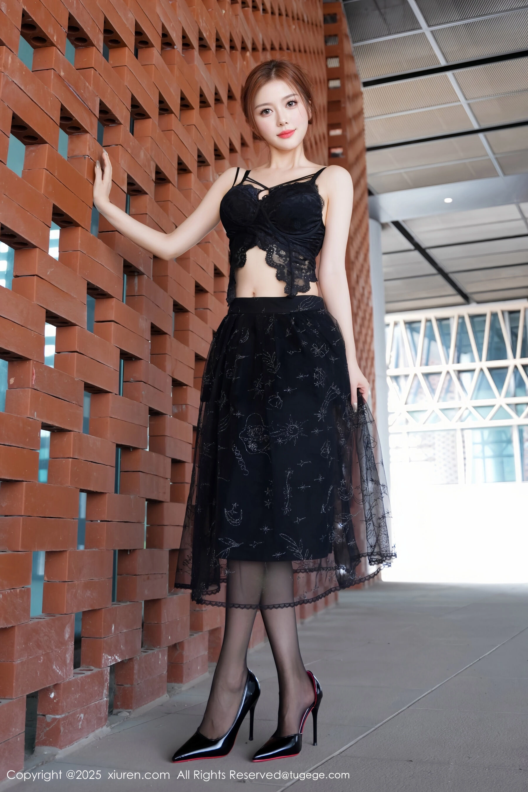  秀人网 白芷yy Vol.11016 [79P]第2张