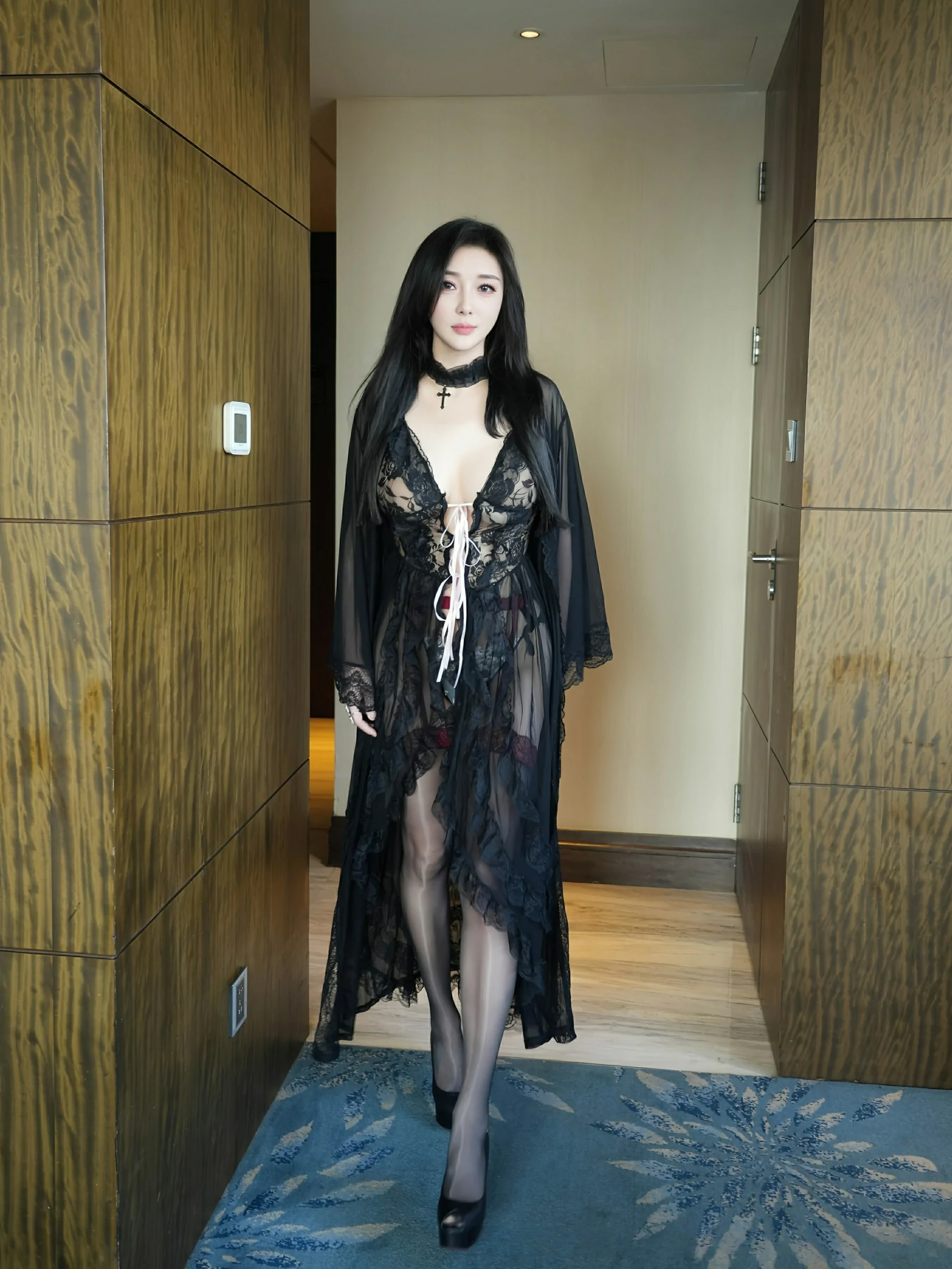  秀人网 No.10490 苏一诺 [80P]第6张