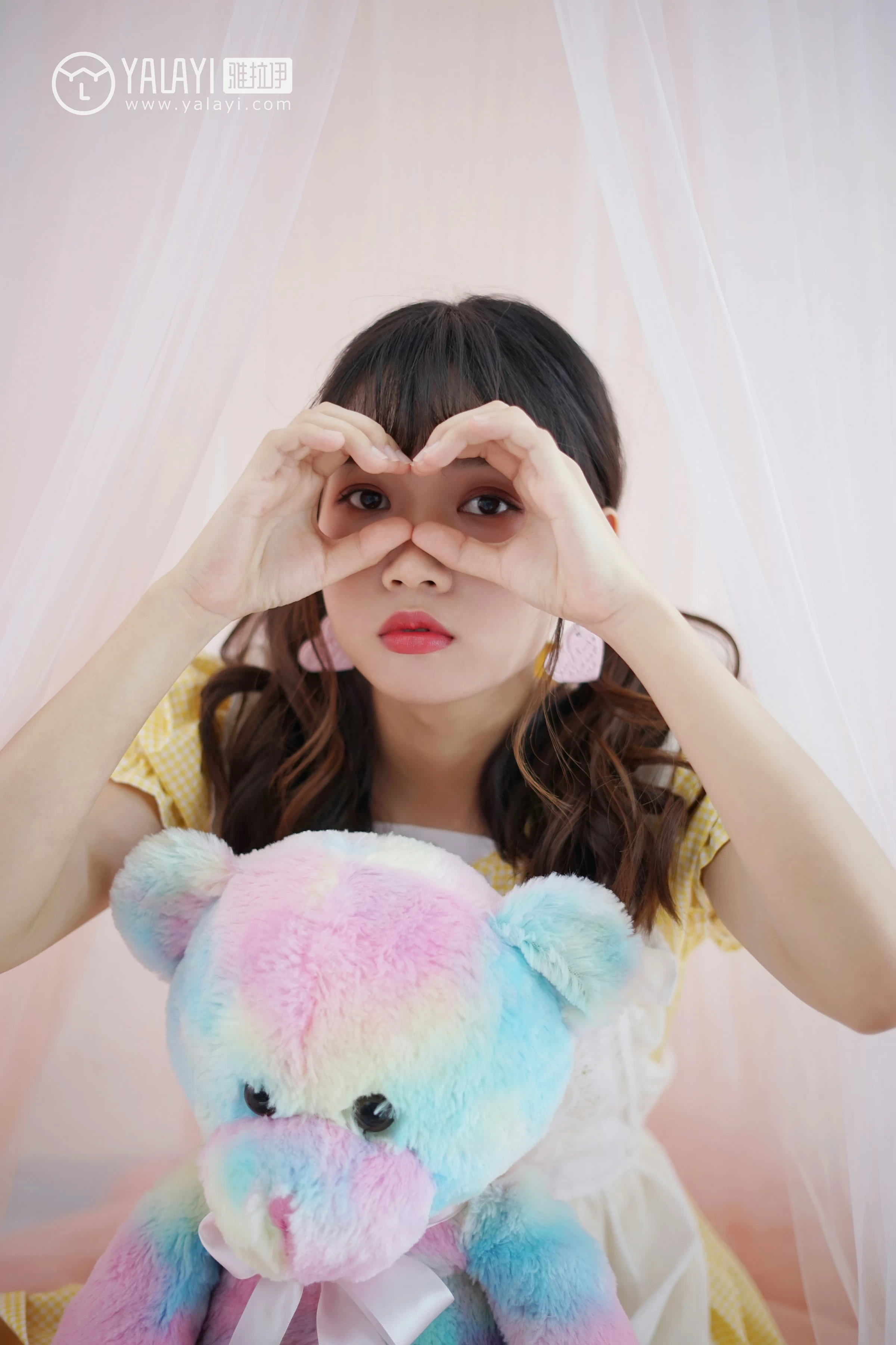 [YALAYI雅拉伊]NO.076 可爱女仆 公主小兔子 情趣制服连衣裙性感私房写真集第4张