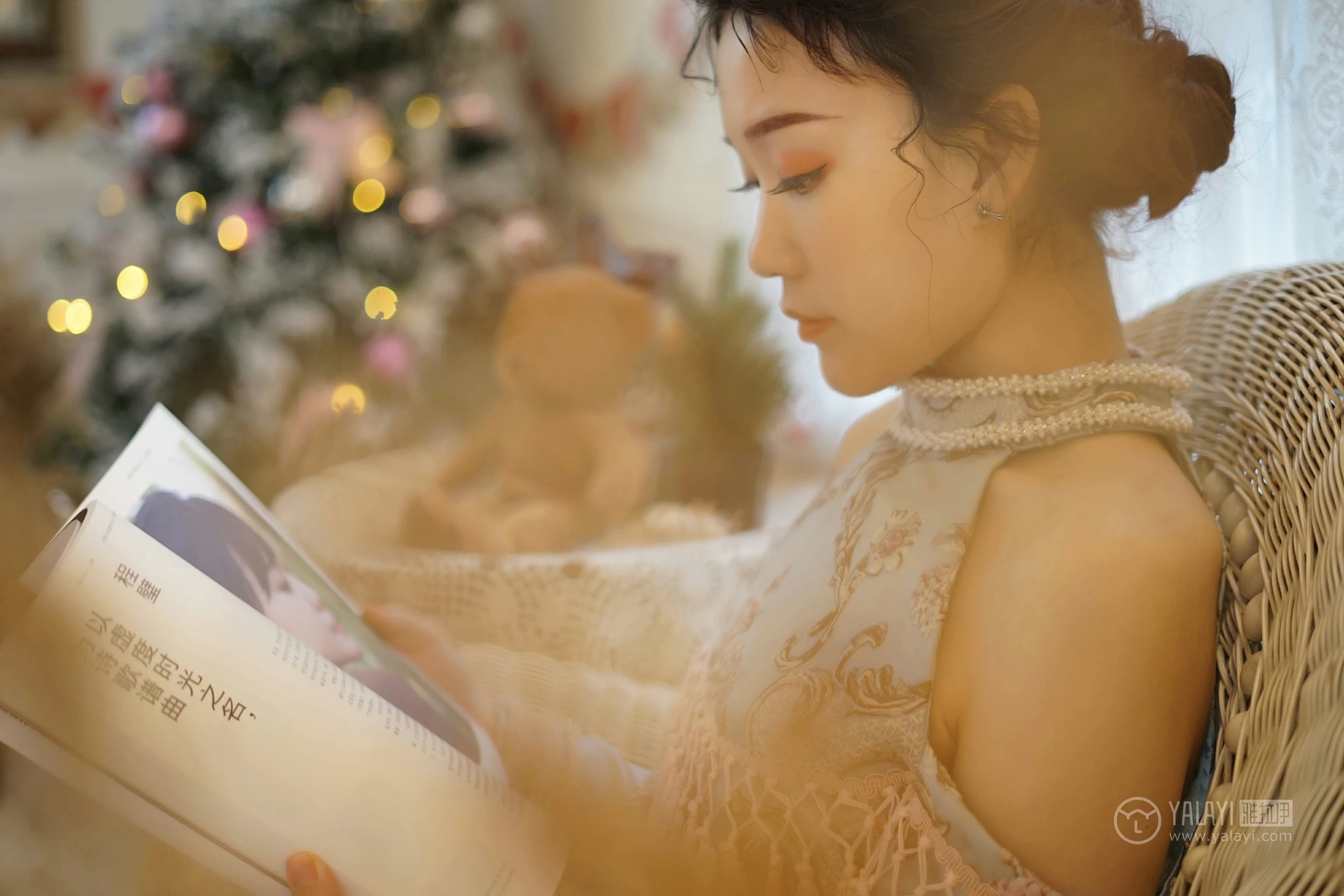 [YALAYI雅拉伊]NO.155 等2 奥莉 吊脖连衣裙 优雅端庄私房写真集第10张